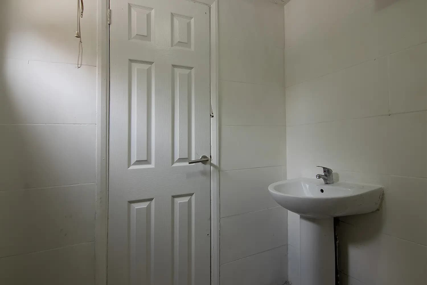 property photo 12 of 30
