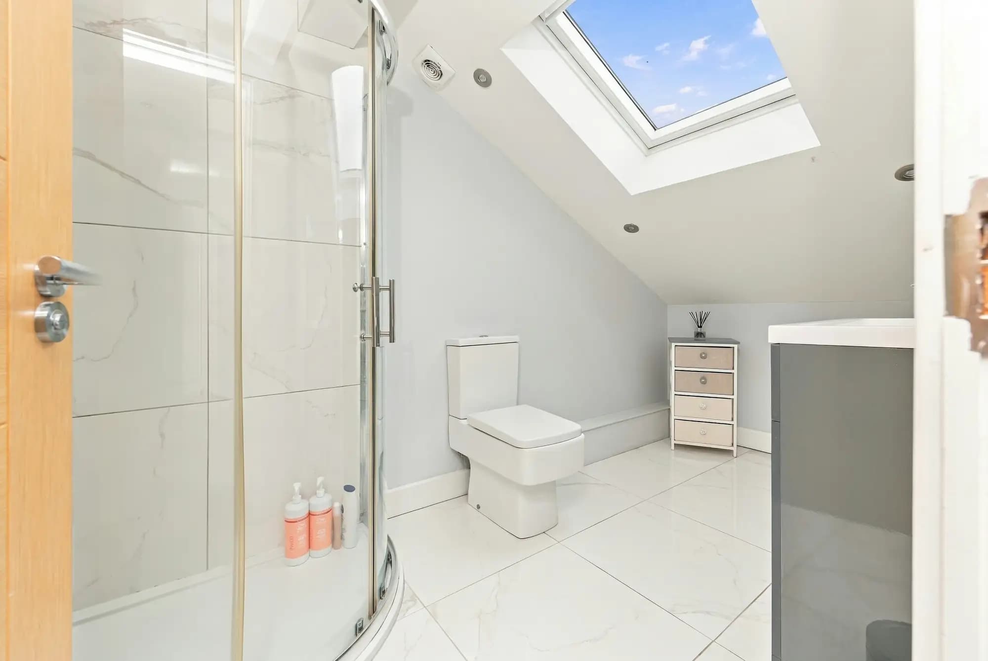 property photo 14 of 46