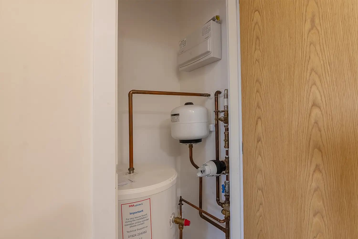 property photo 15 of 19