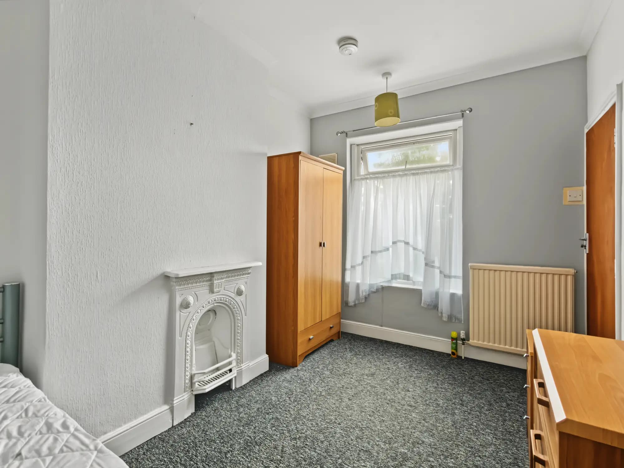 property photo 11 of 17