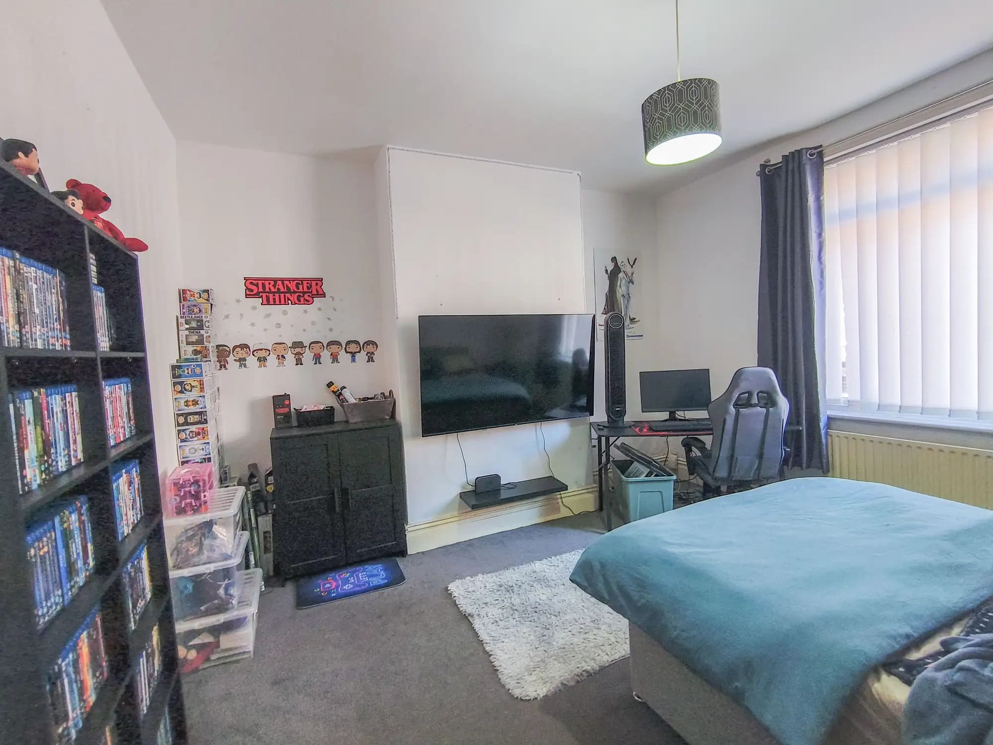 property photo 9 of 14