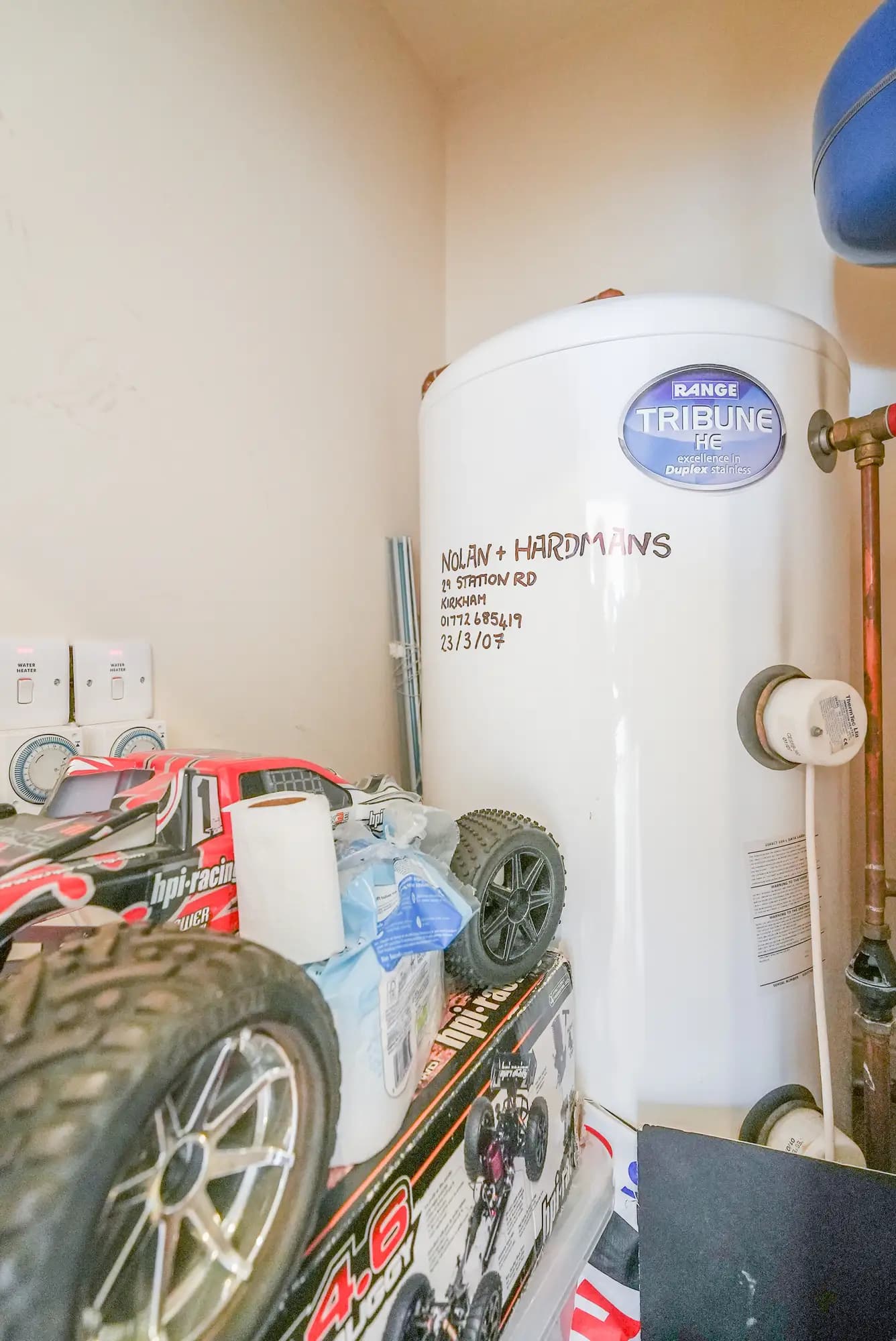 property photo 14 of 17