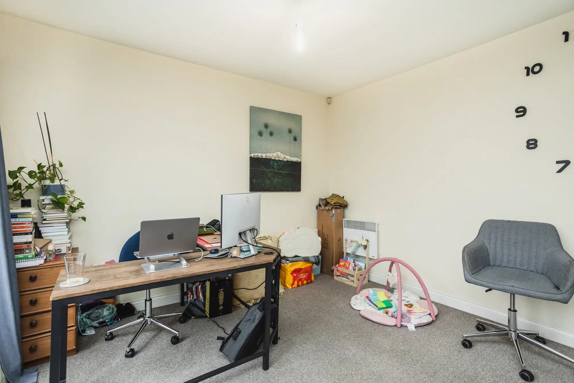 property photo 3 of 20