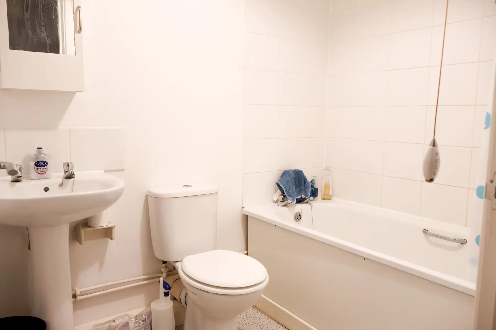 property photo 9 of 19