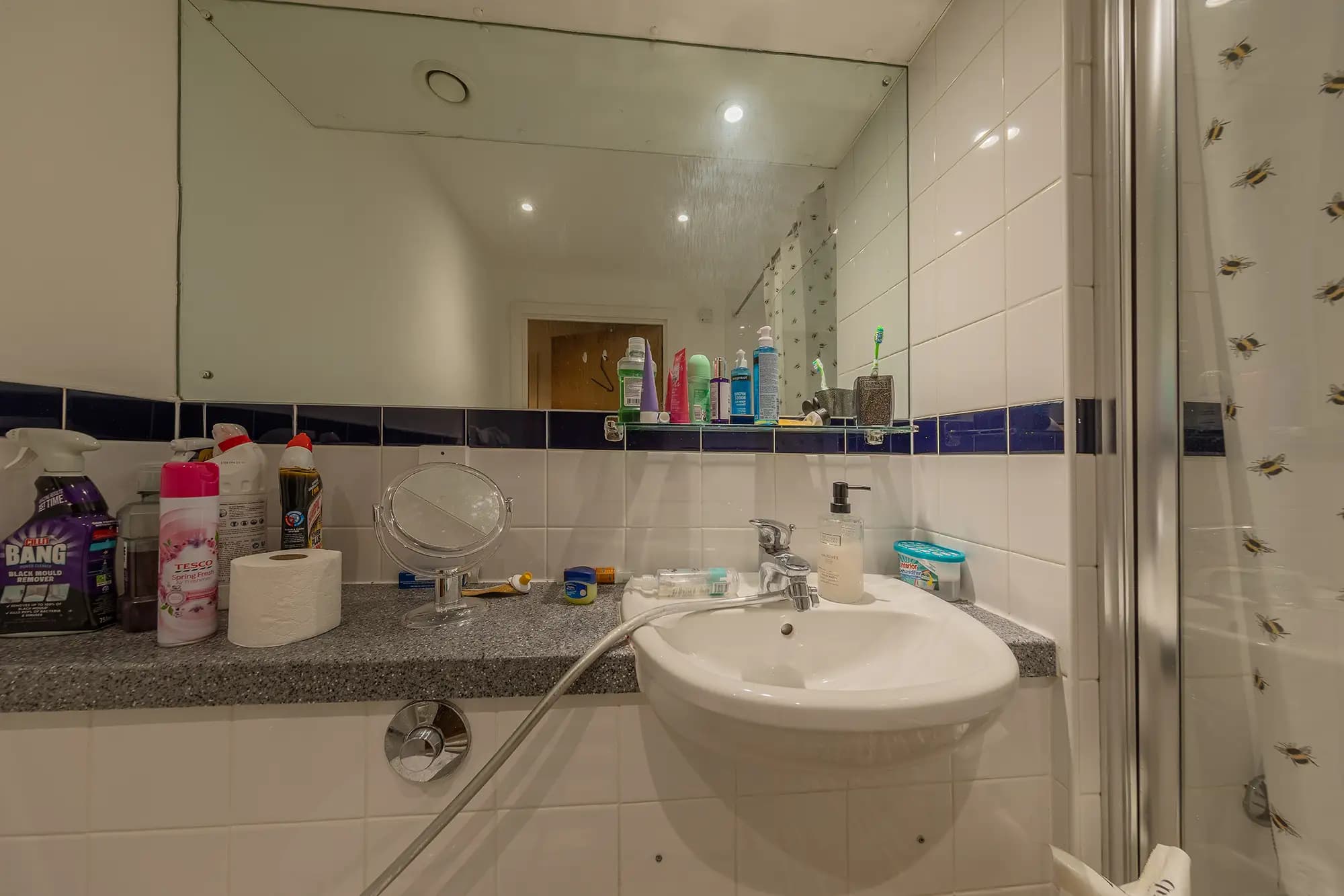 property photo 9 of 22