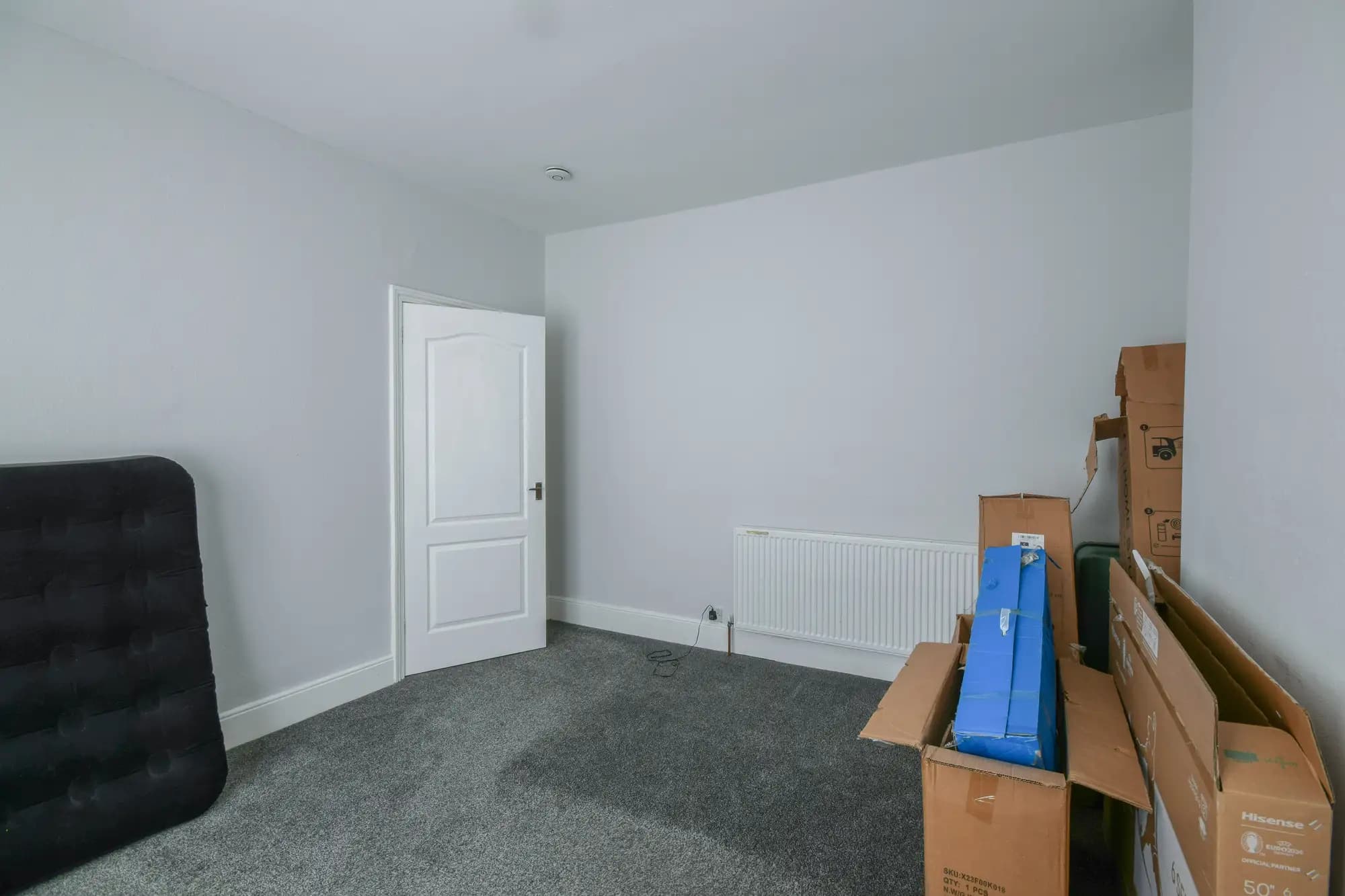 property photo 14 of 22