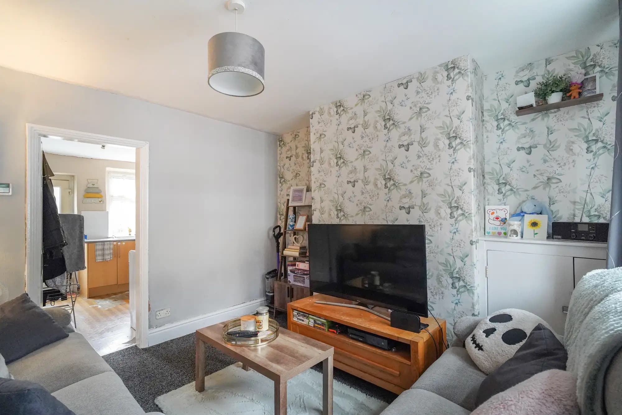 property photo 3 of 17