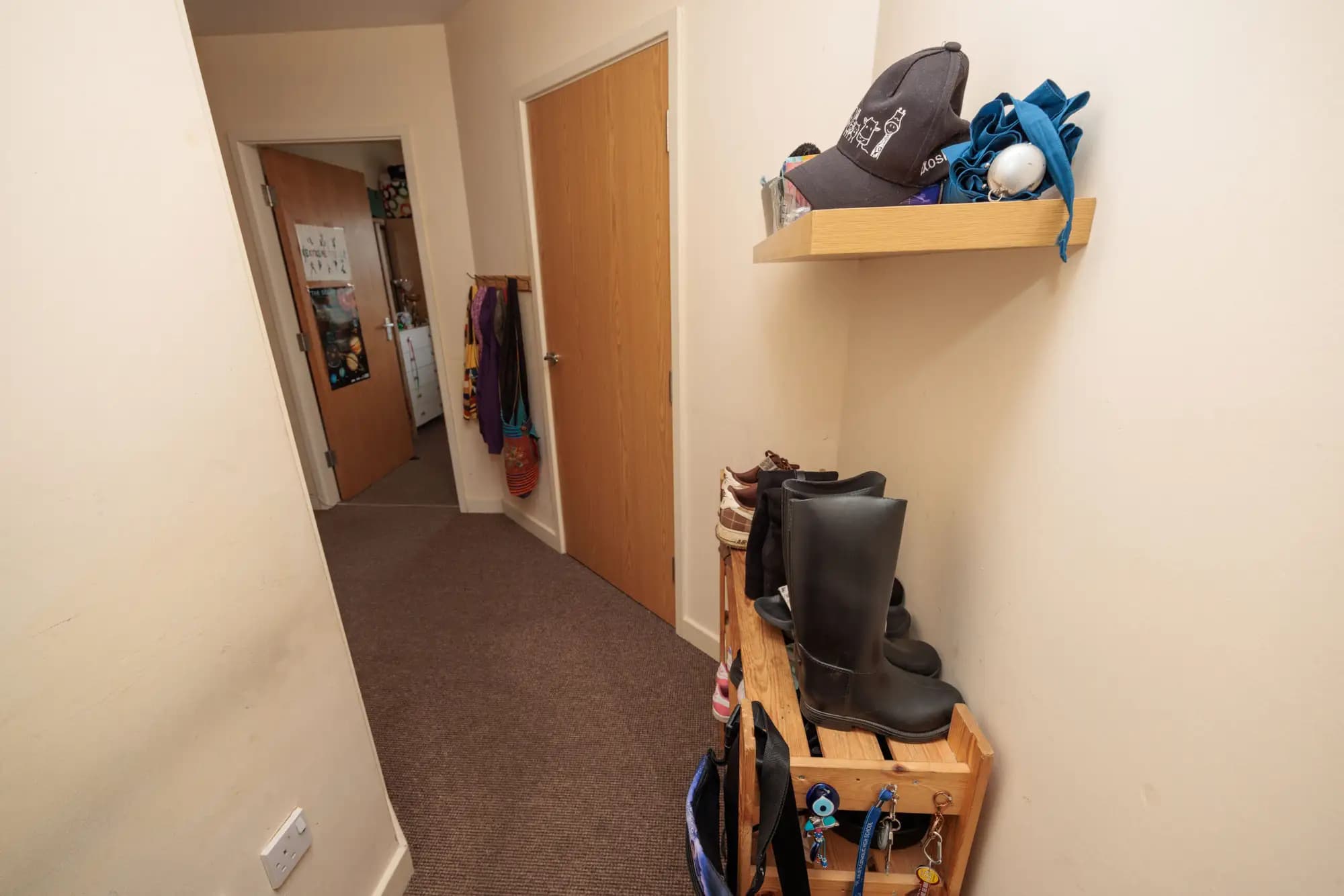 property photo 18 of 21