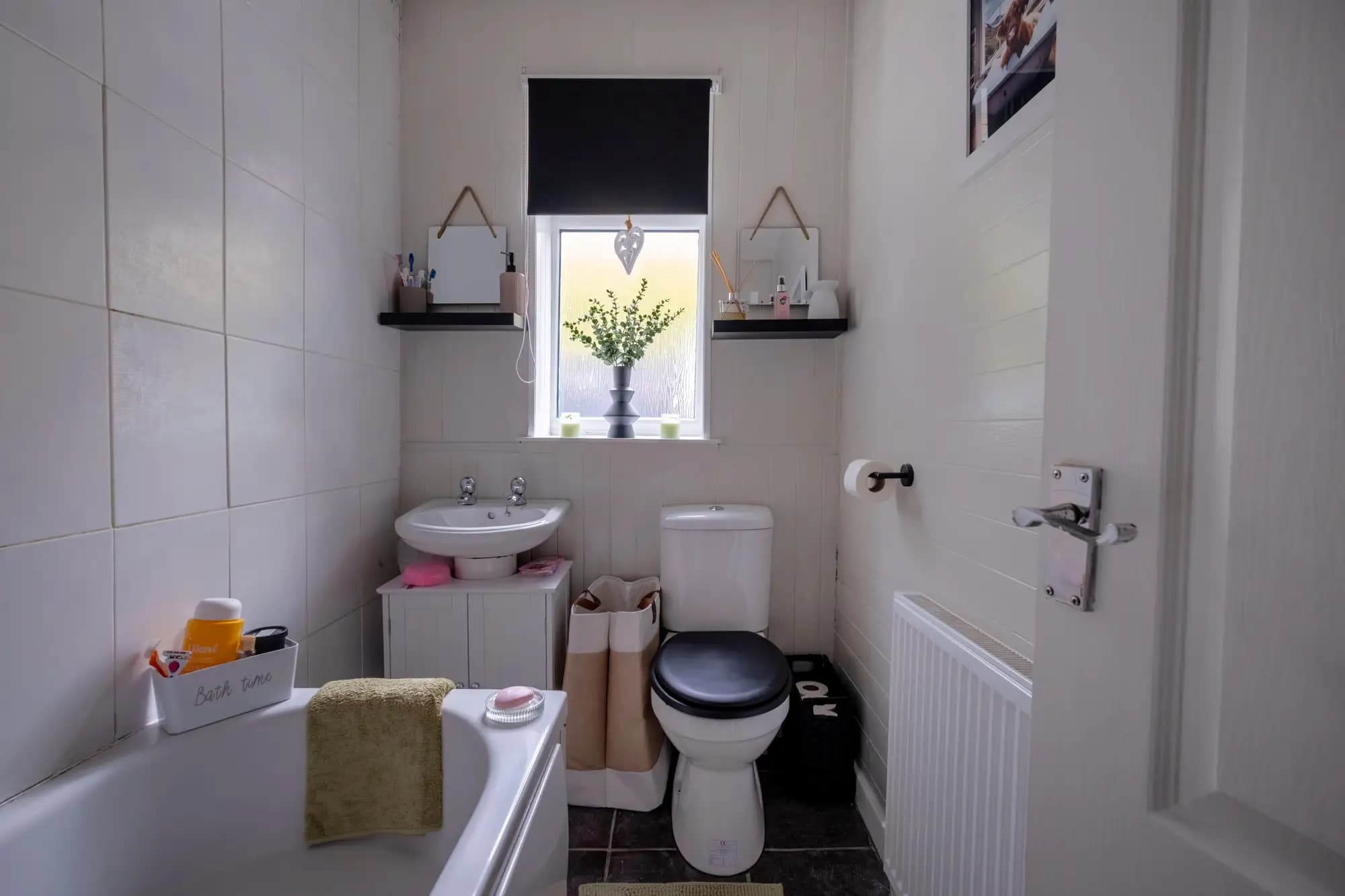 property photo 11 of 27