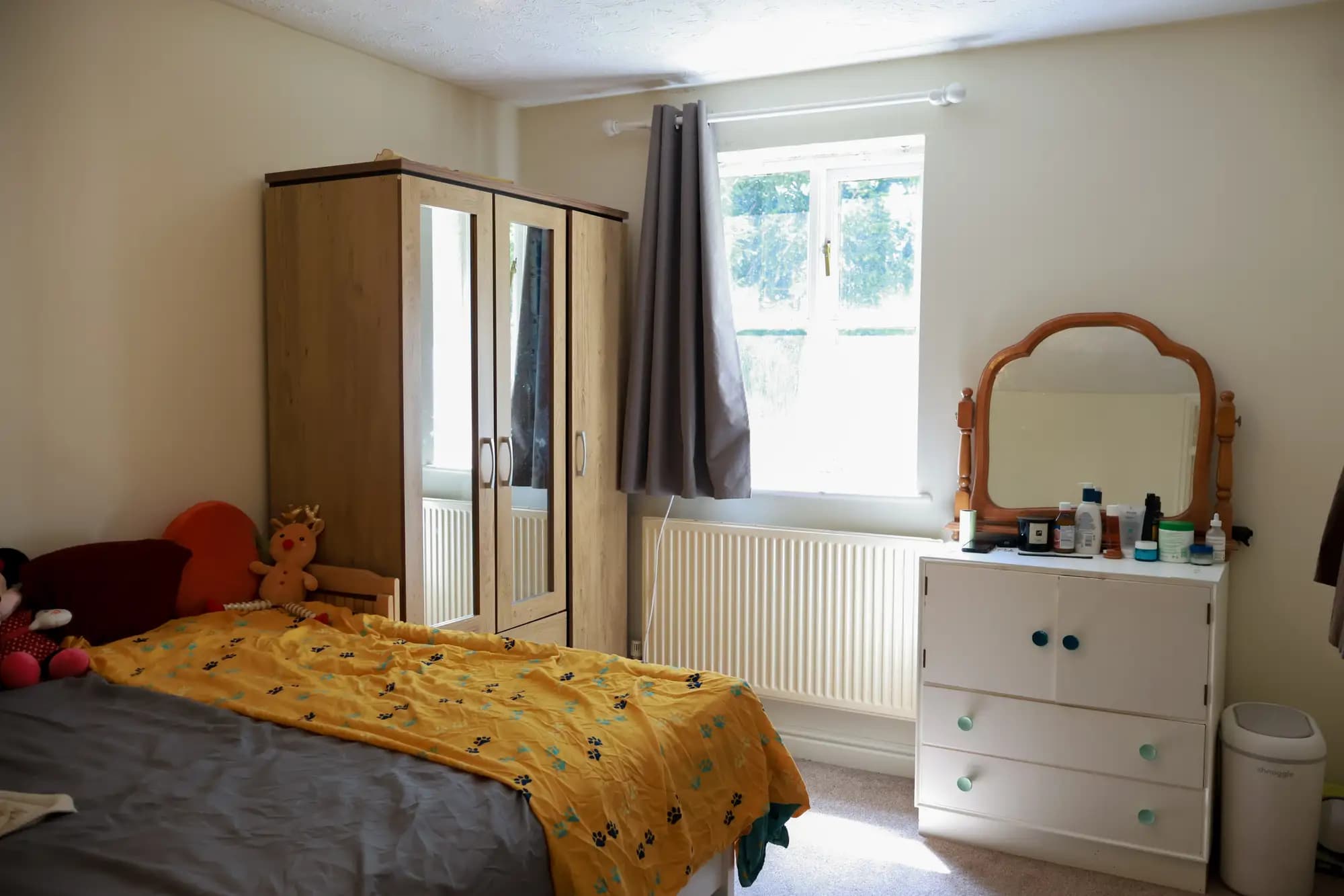property photo 11 of 16