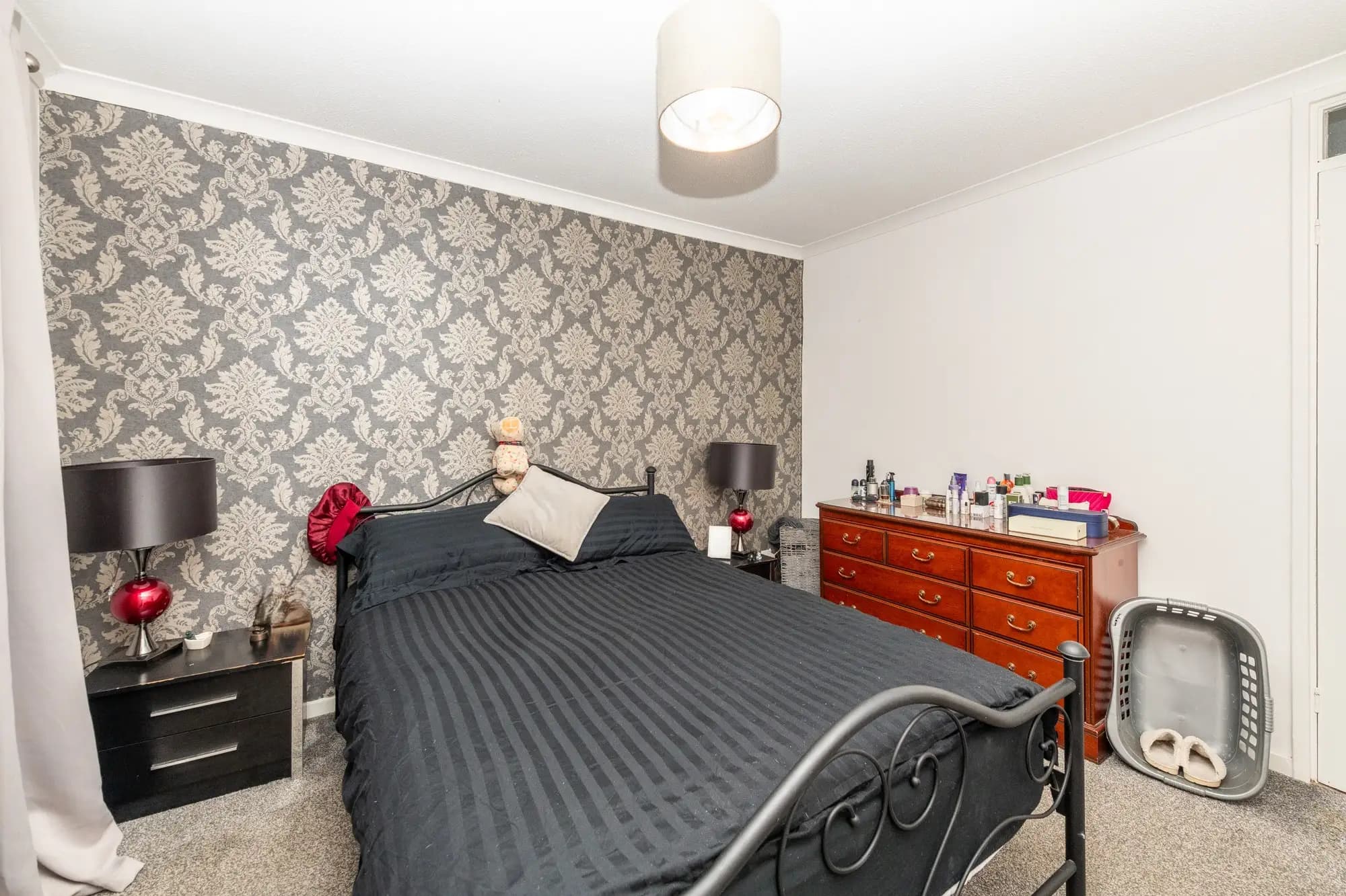 property photo 12 of 25