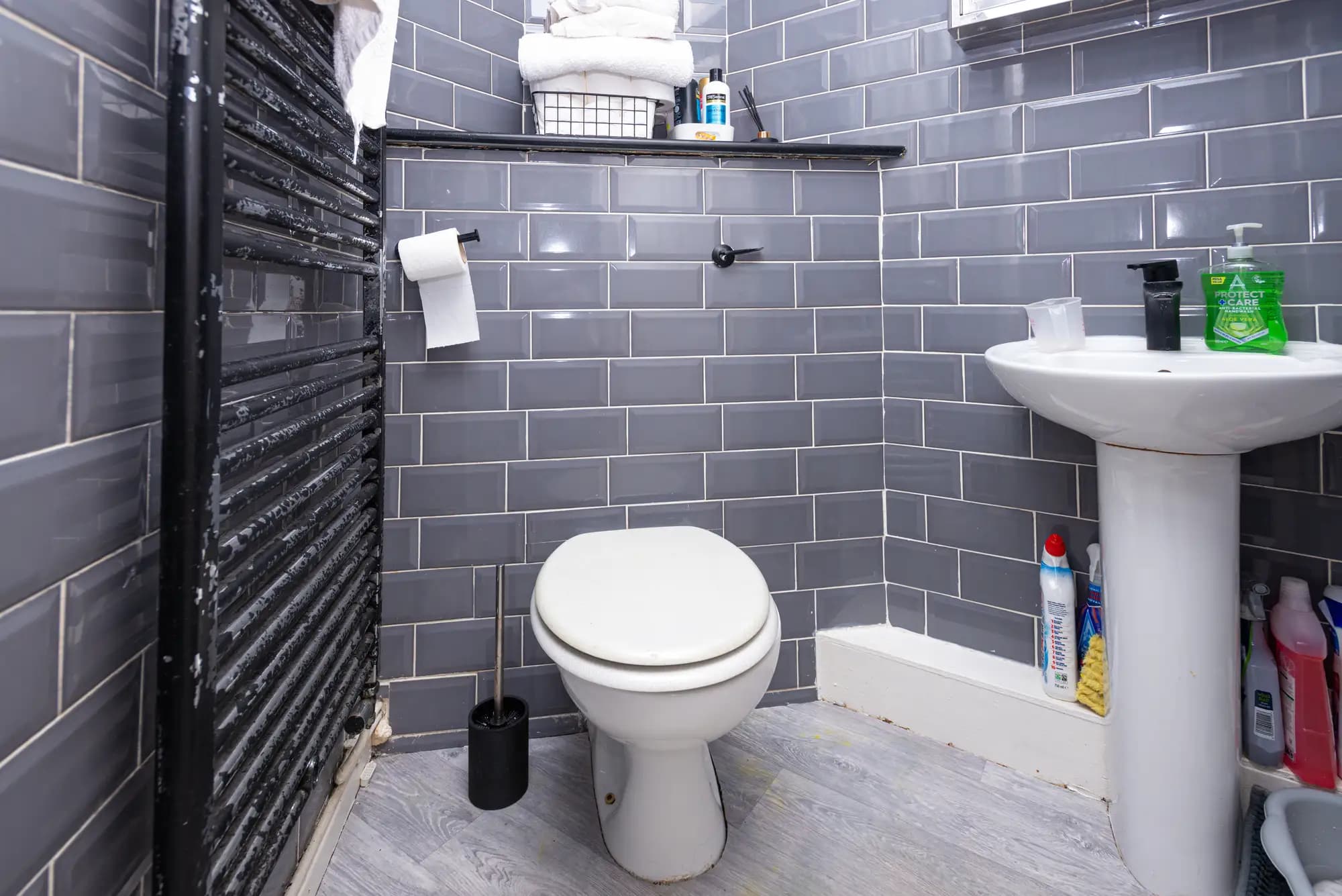 property photo 10 of 20