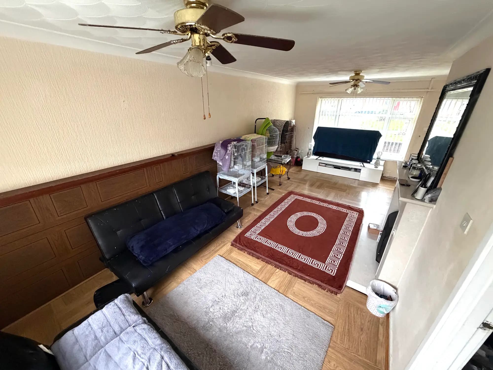 property photo 4 of 35