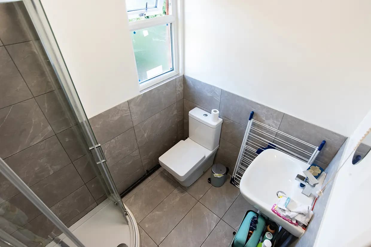 property photo 11 of 37