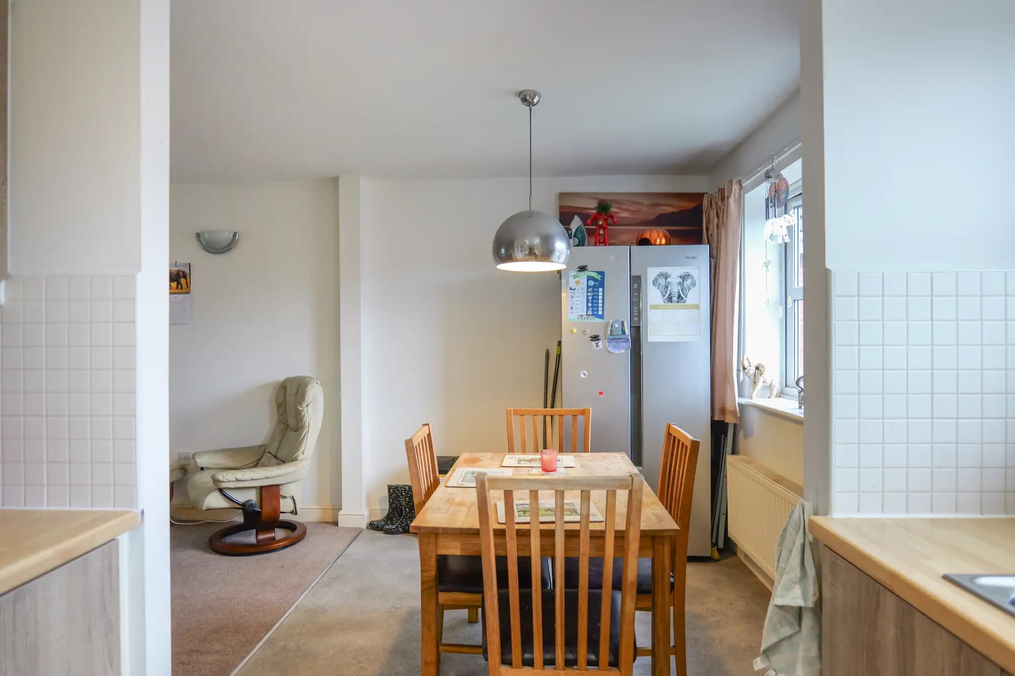 property photo 5 of 15