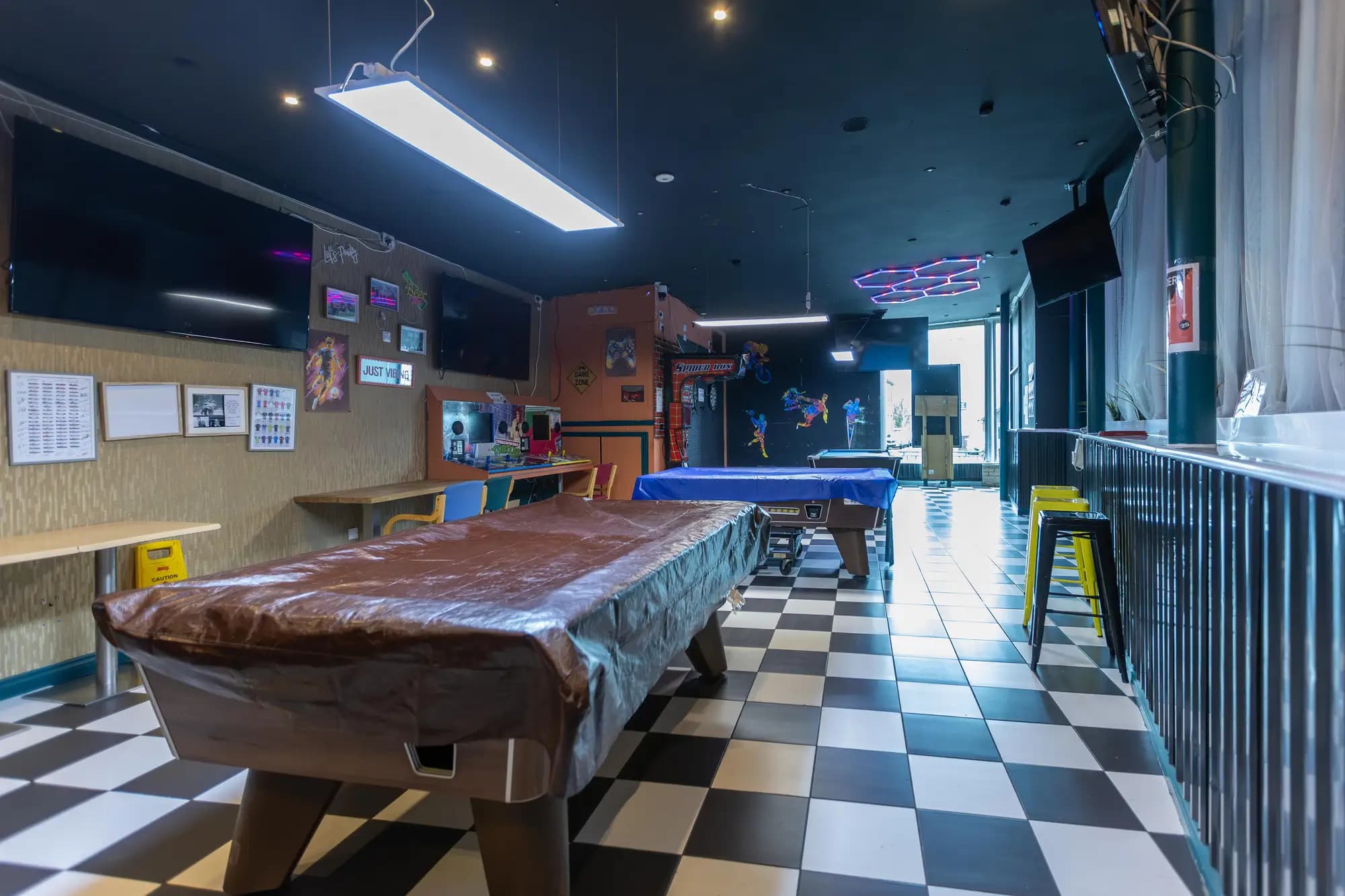 property photo 12 of 16