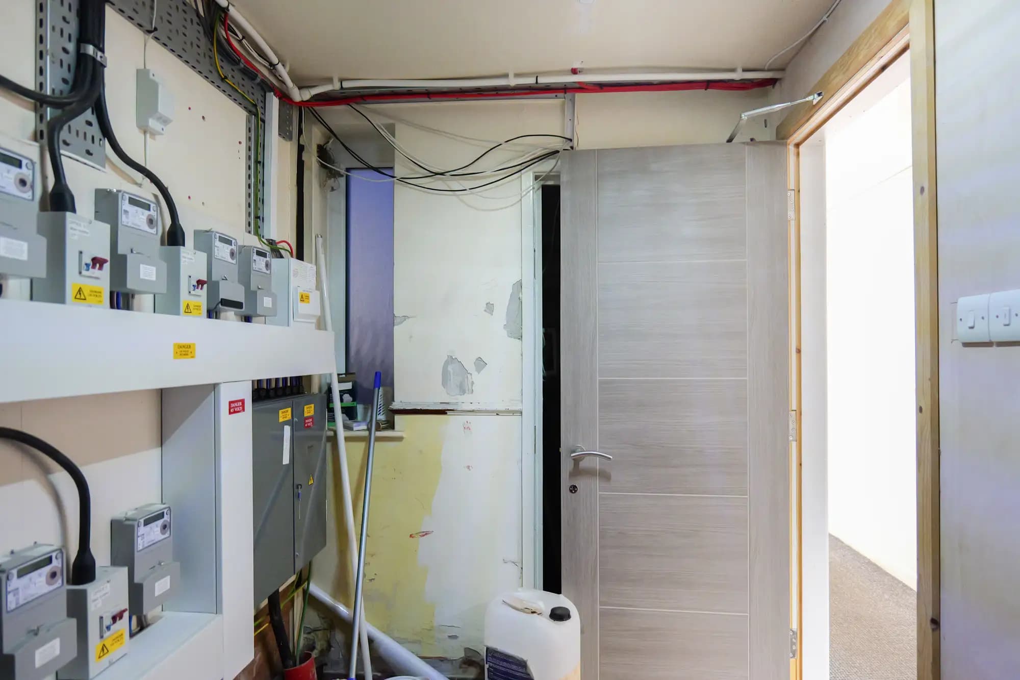 property photo 20 of 28