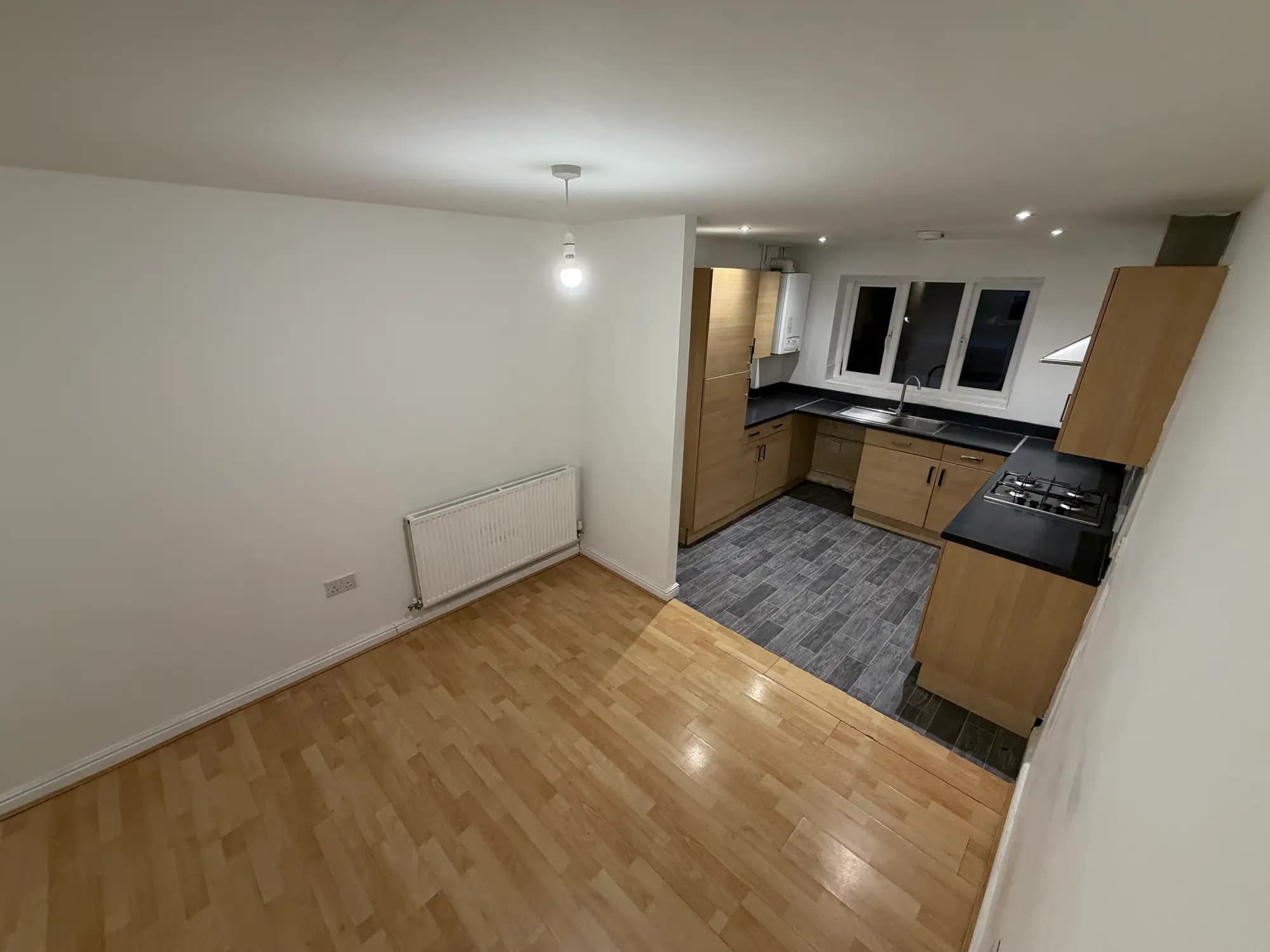 property photo 8 of 25