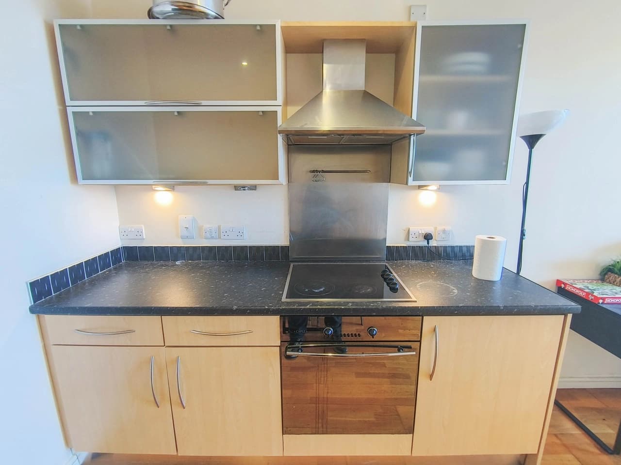 property photo 5 of 16