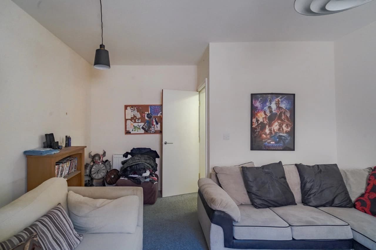 property photo 8 of 56