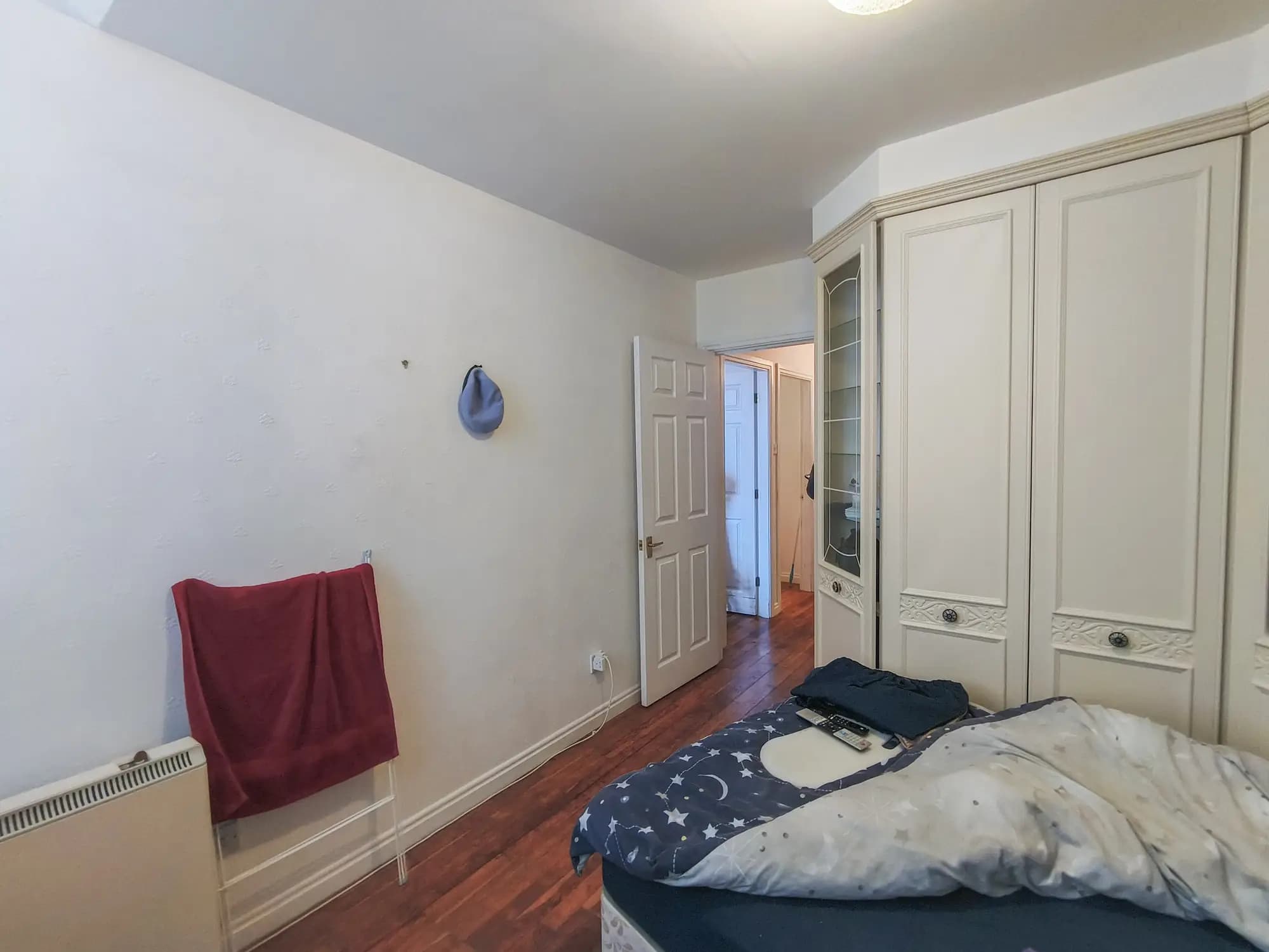 property photo 10 of 15