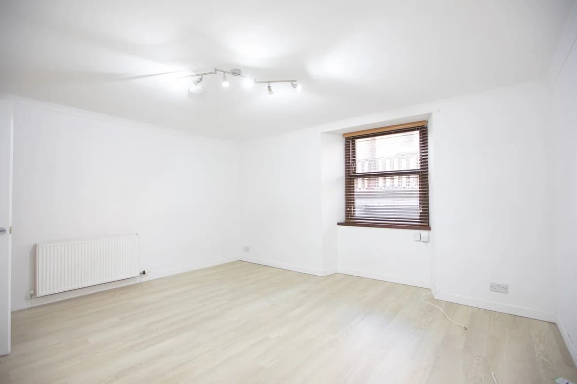 property photo 2 of 29