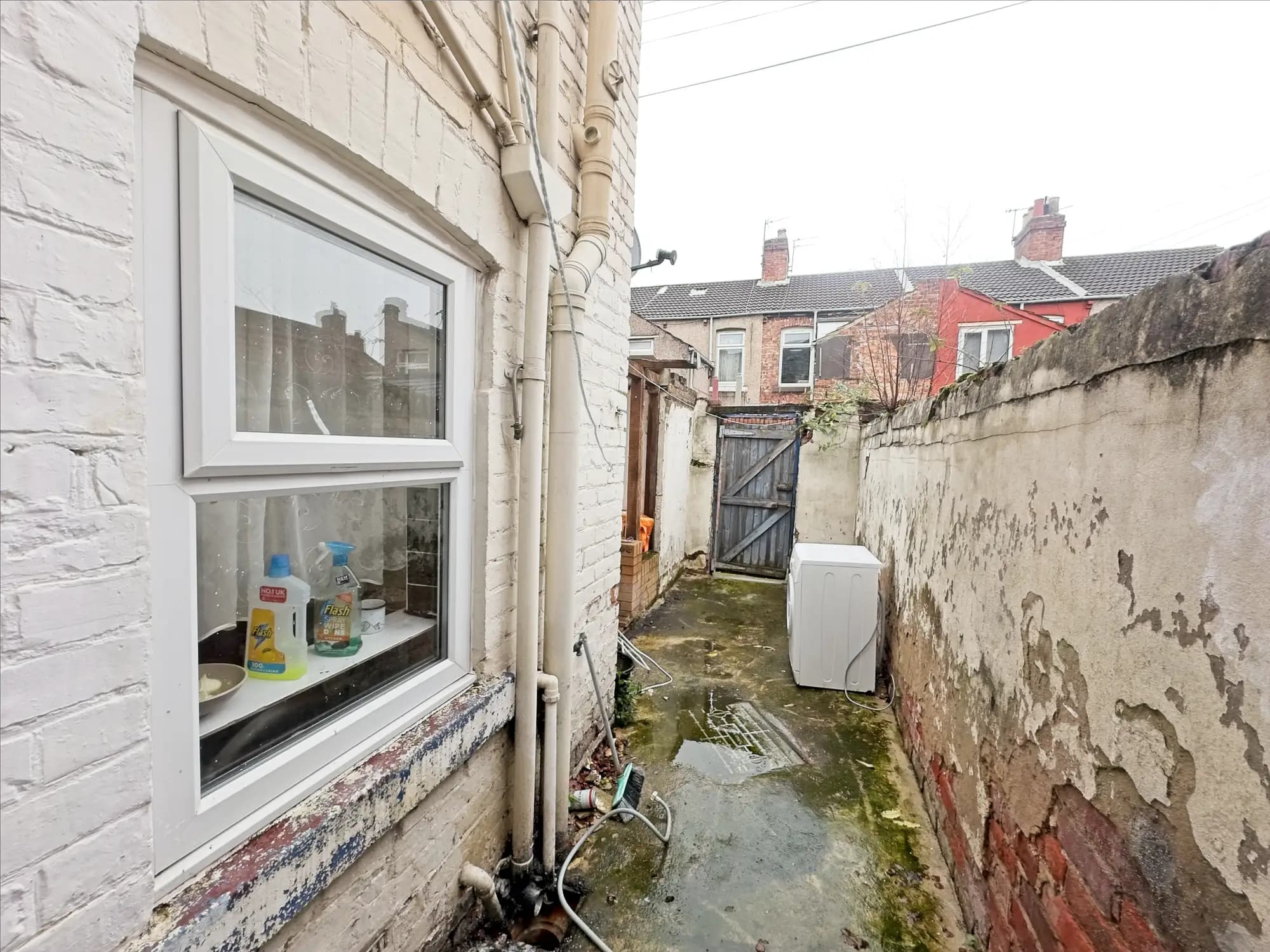 property photo 23 of 24