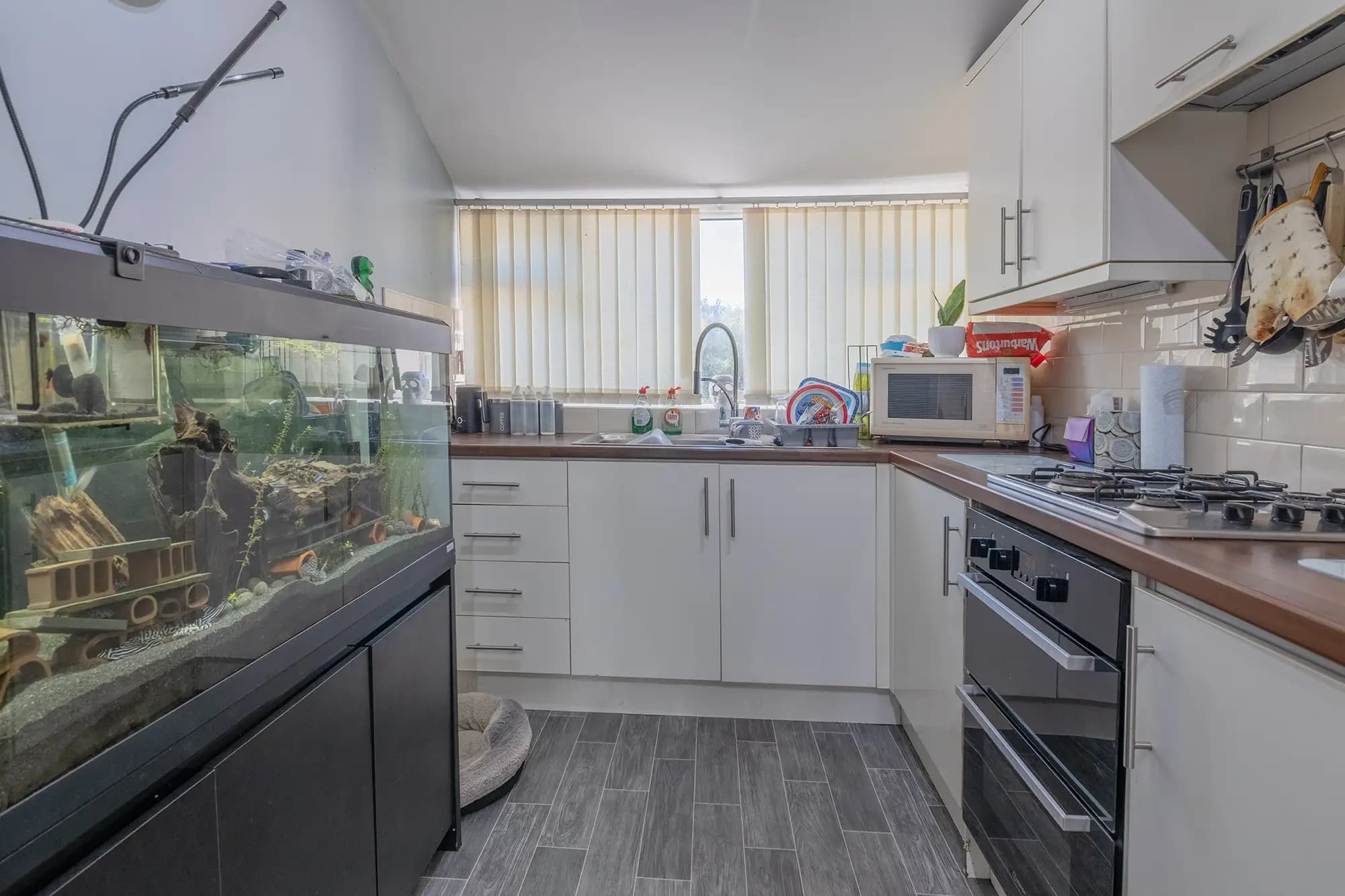 property photo 22 of 37