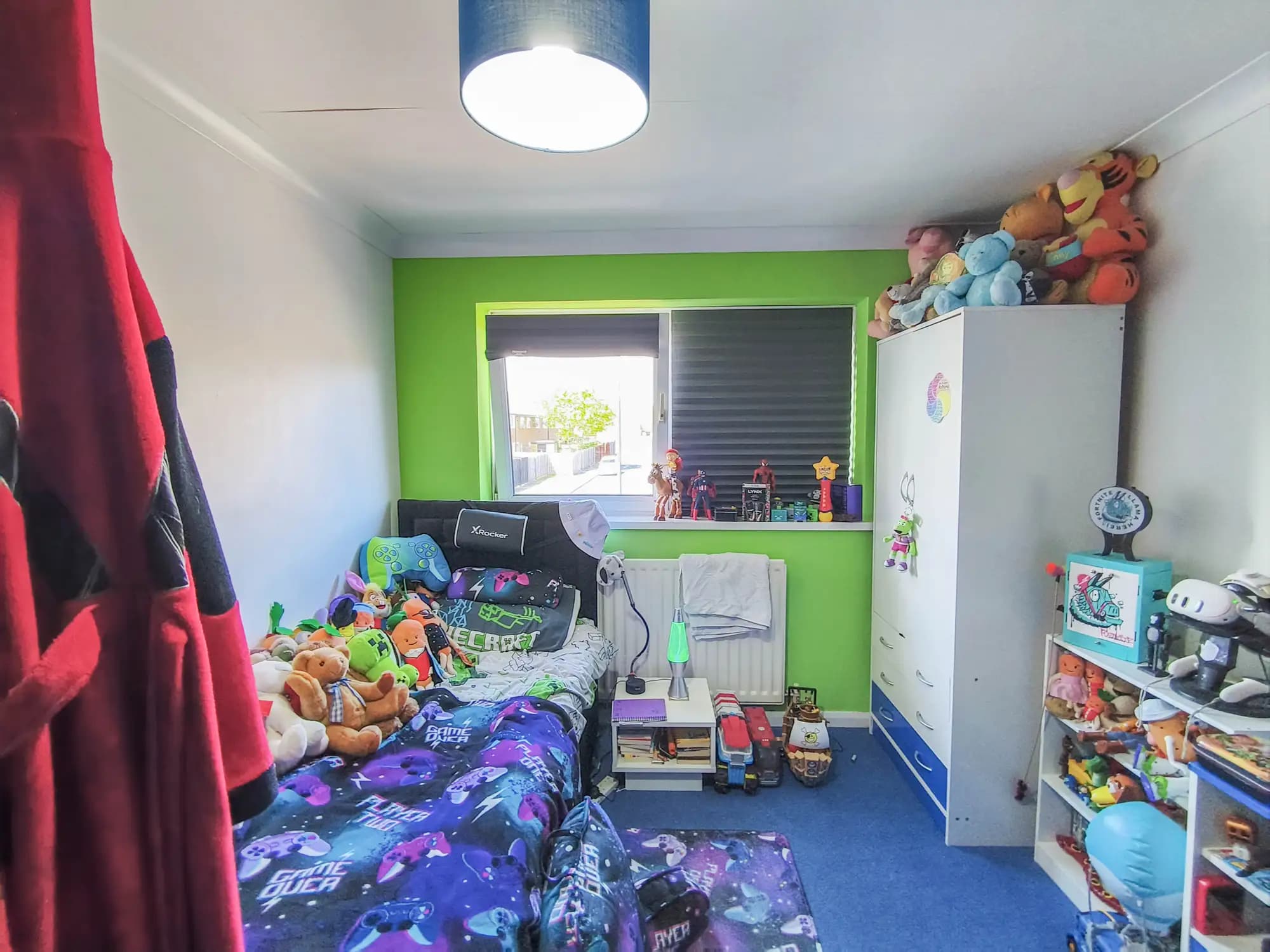 property photo 13 of 20