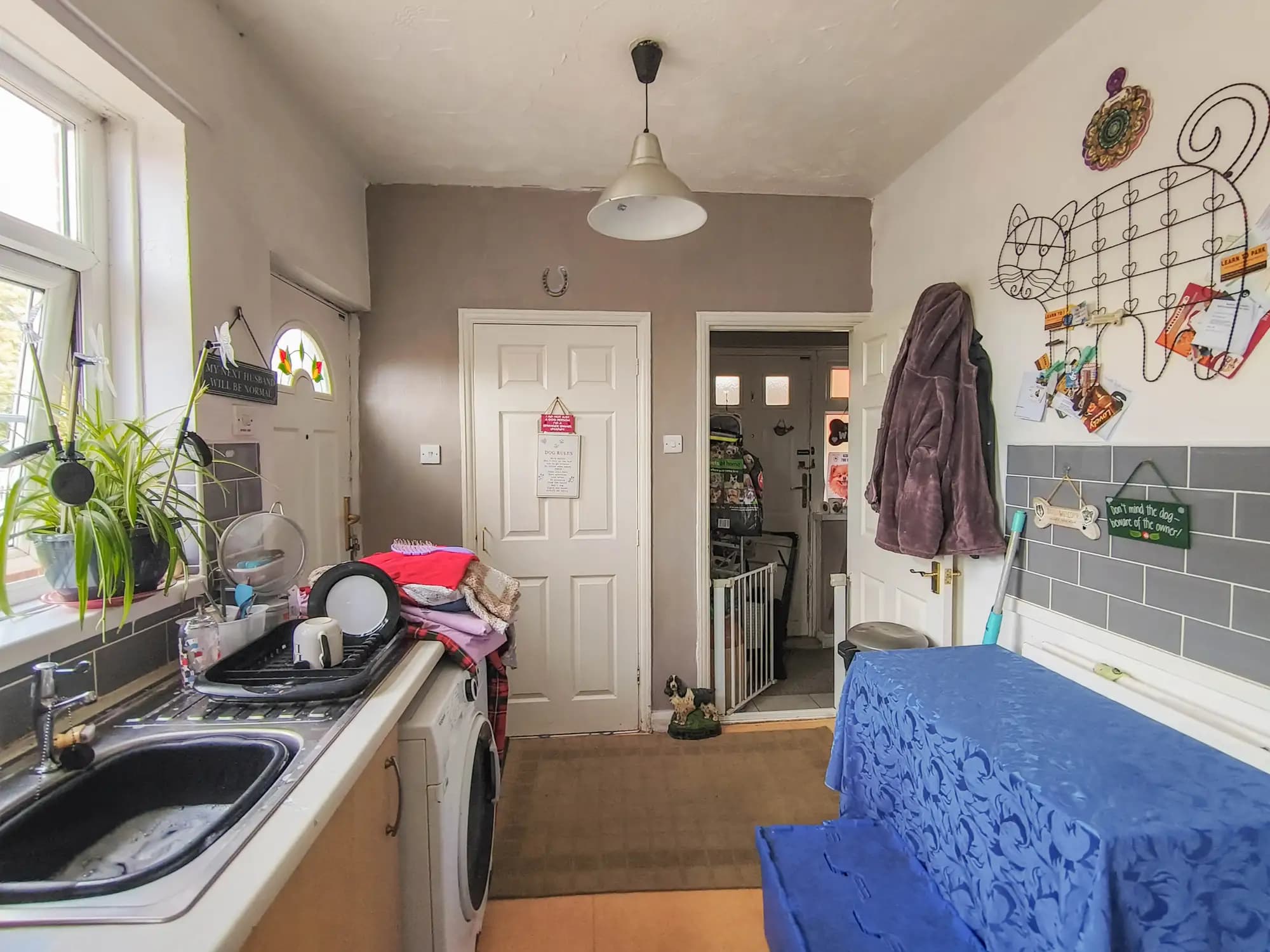 property photo 6 of 16