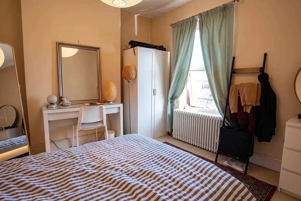 property photo 14 of 21