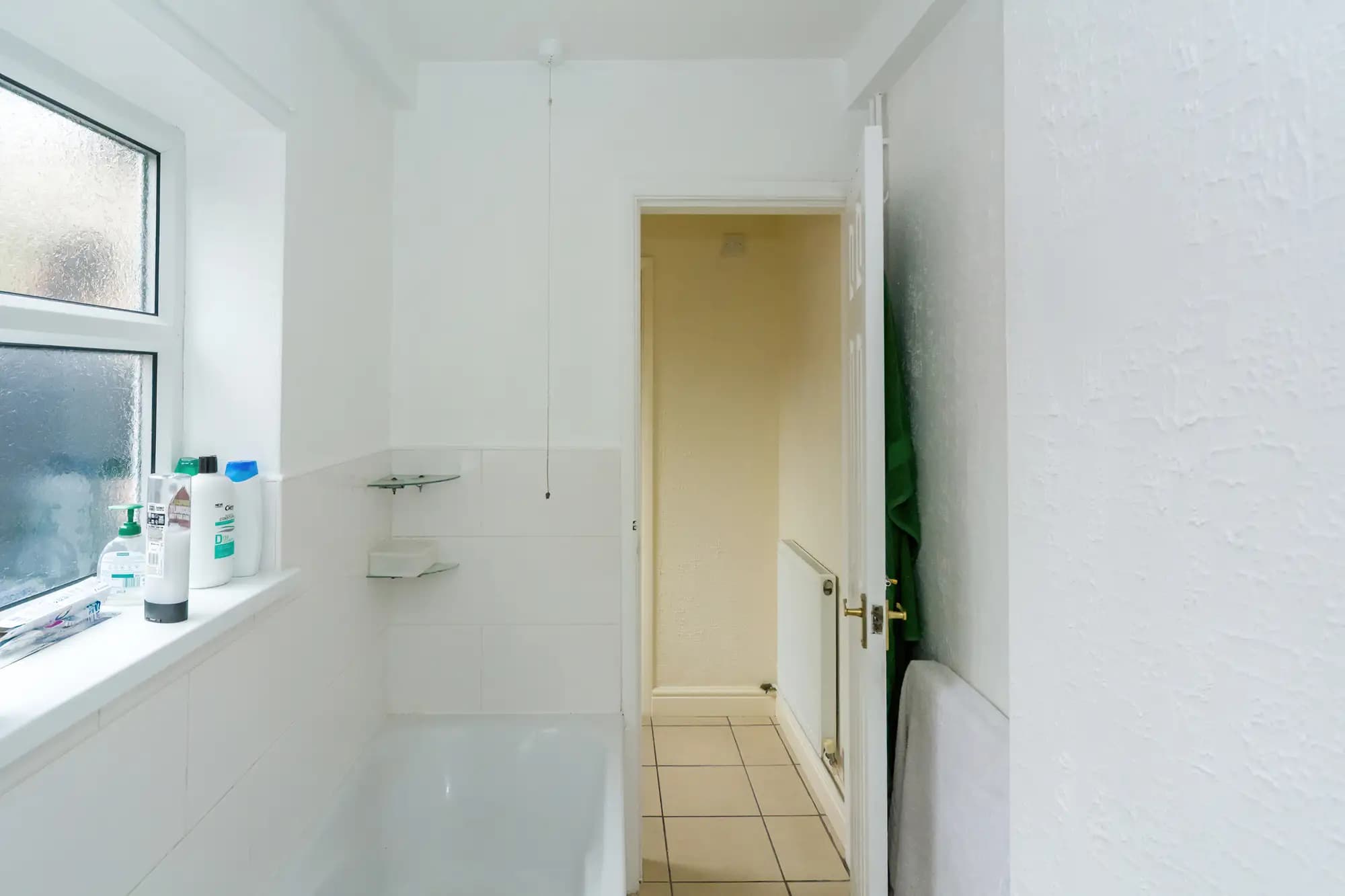 property photo 10 of 17