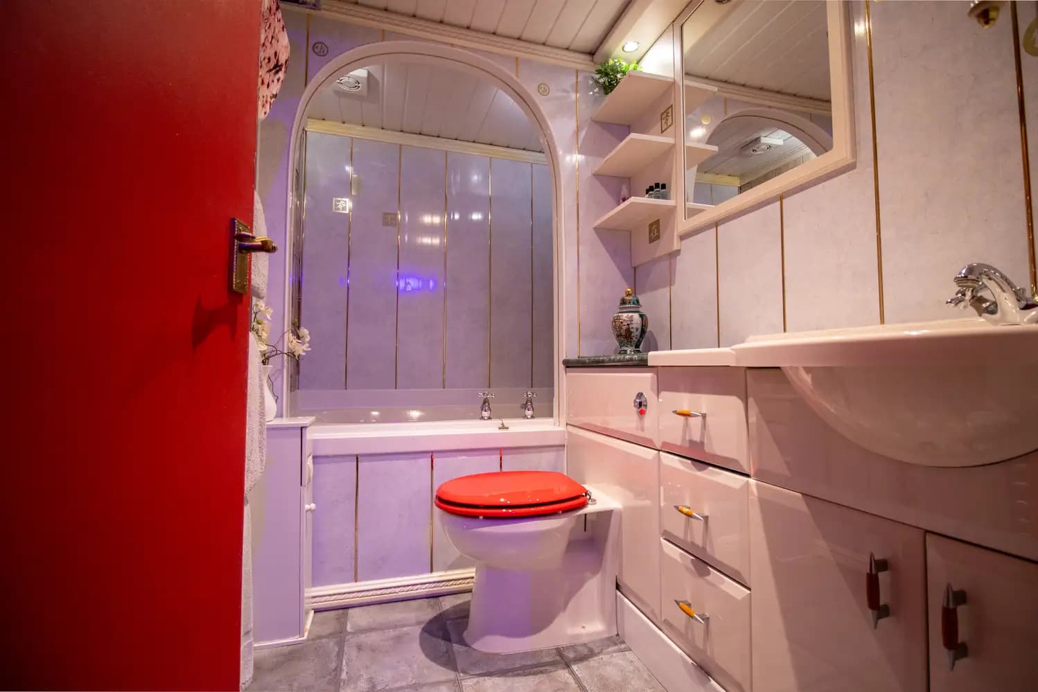 property photo 7 of 35