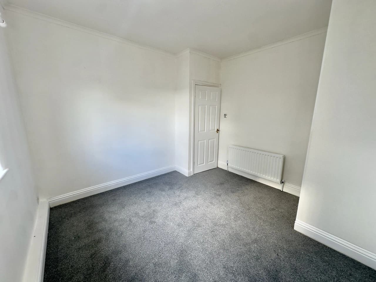 property photo 11 of 20