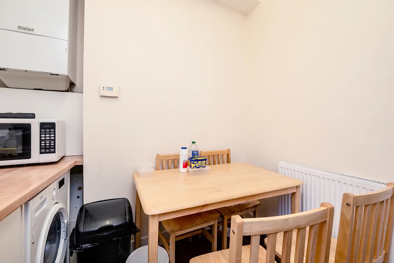 property photo 7 of 16