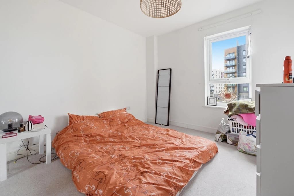 property photo 7 of 13