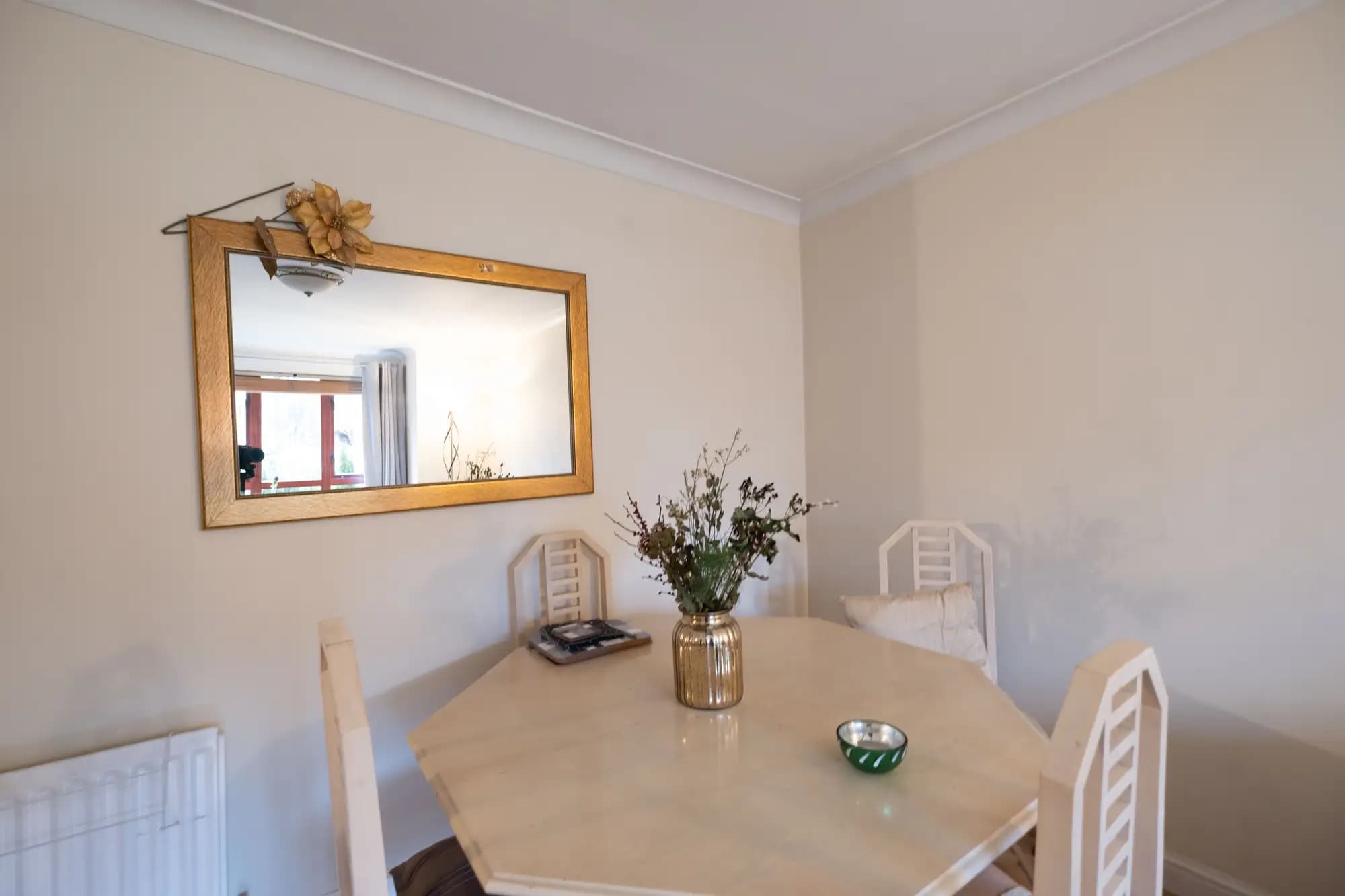 property photo 11 of 34