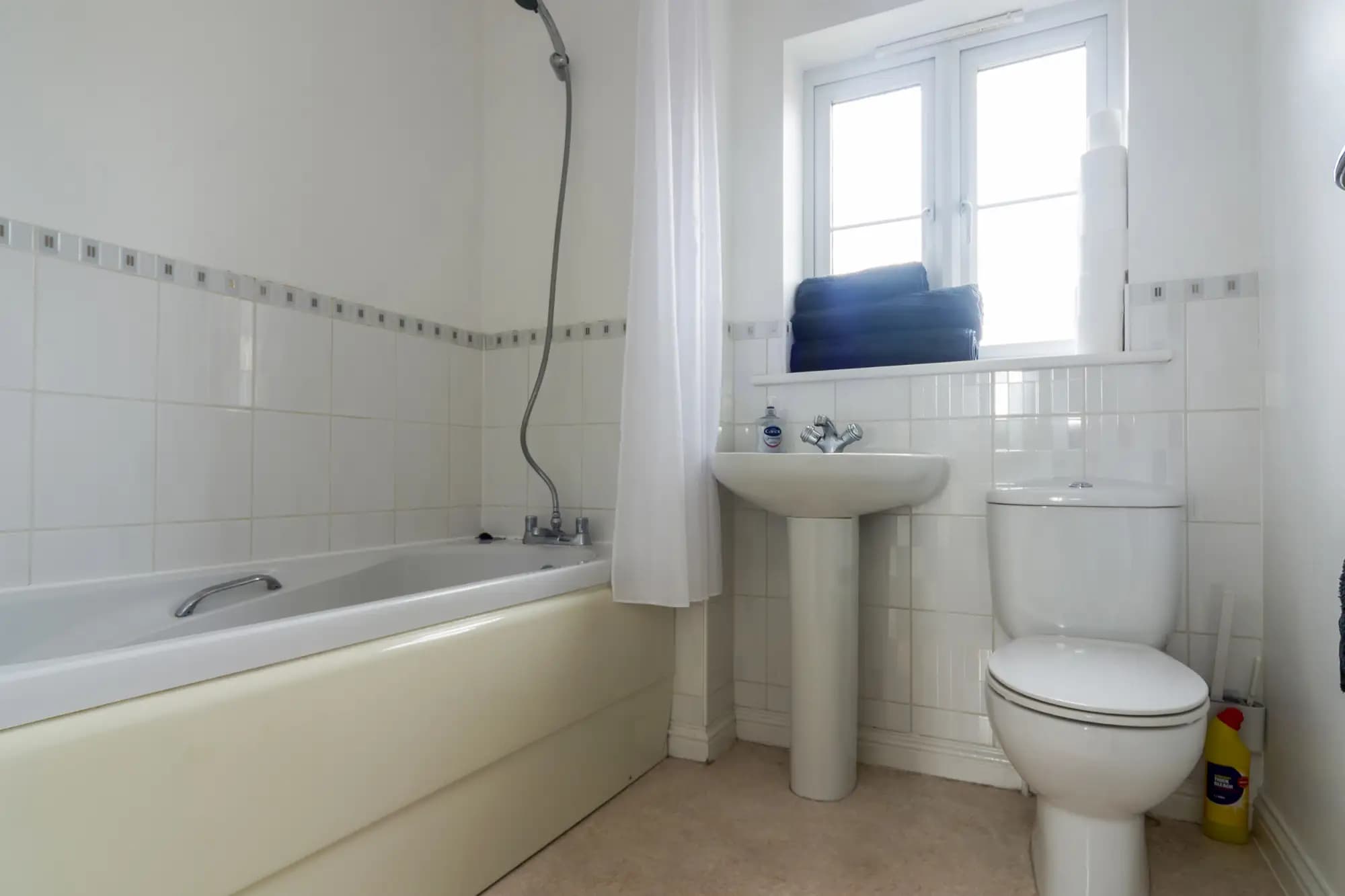 property photo 14 of 38