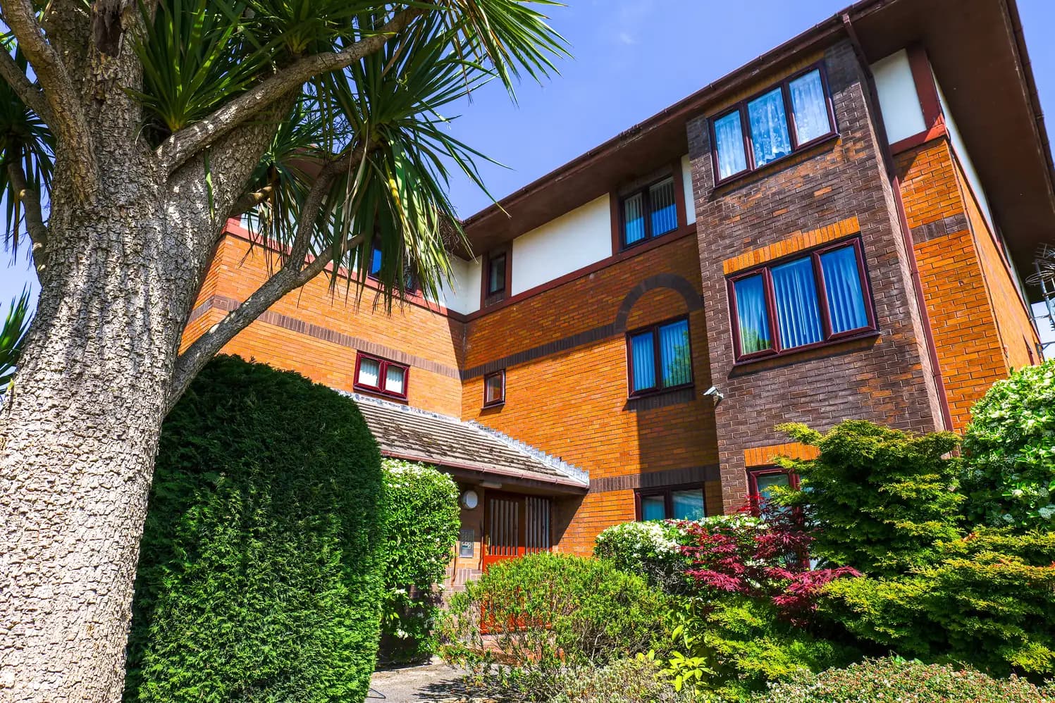 property photo 1 of 25