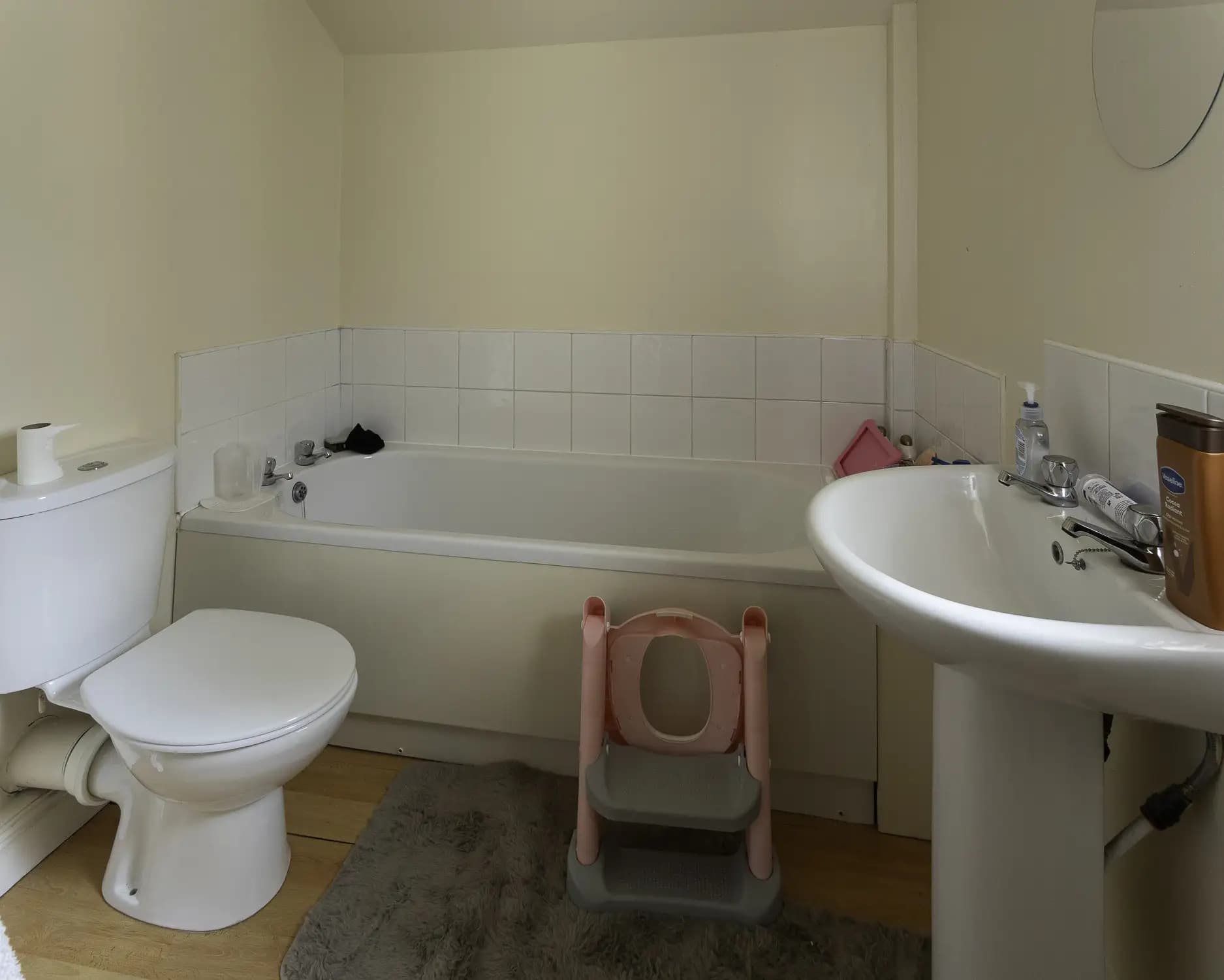 property photo 12 of 30