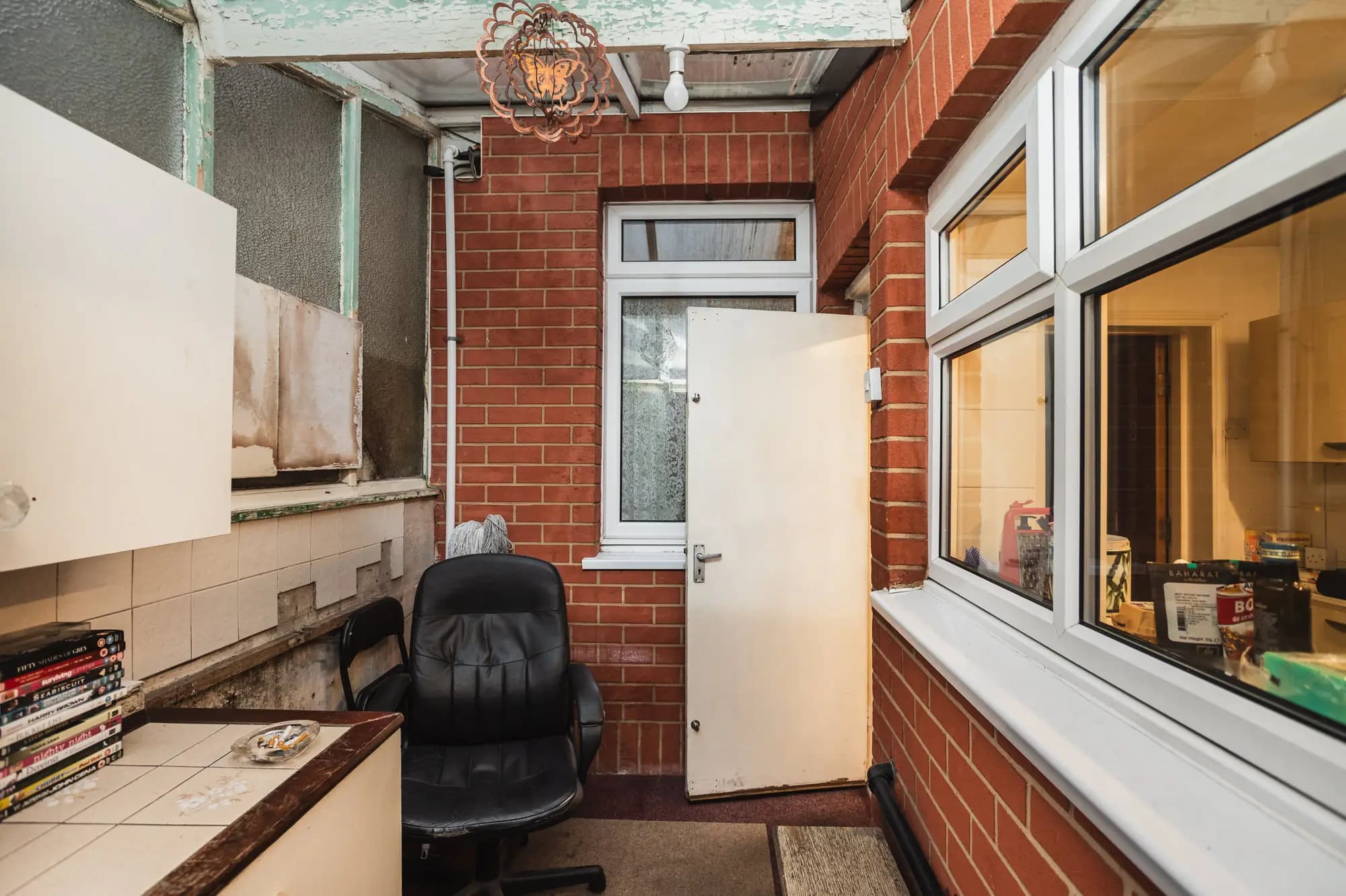 property photo 29 of 34