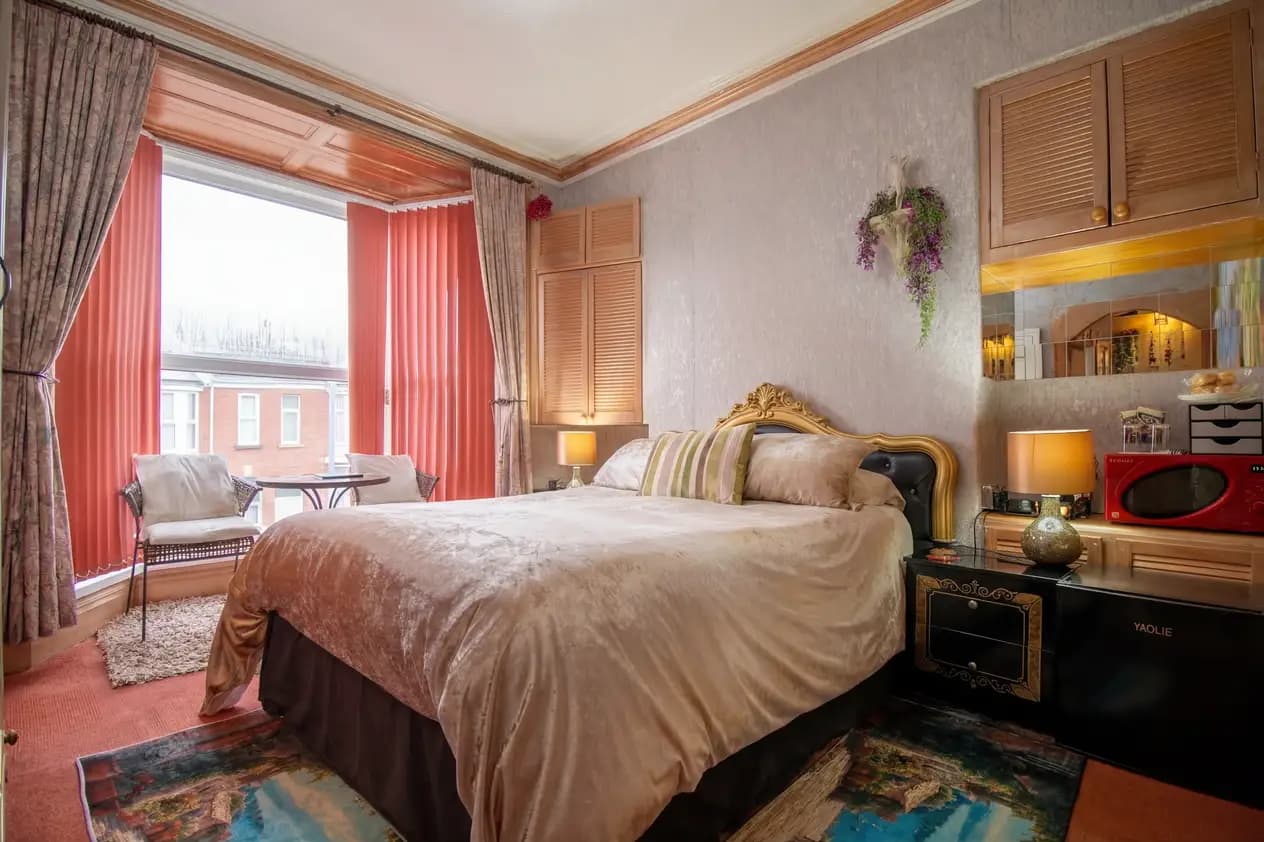 property photo 15 of 35