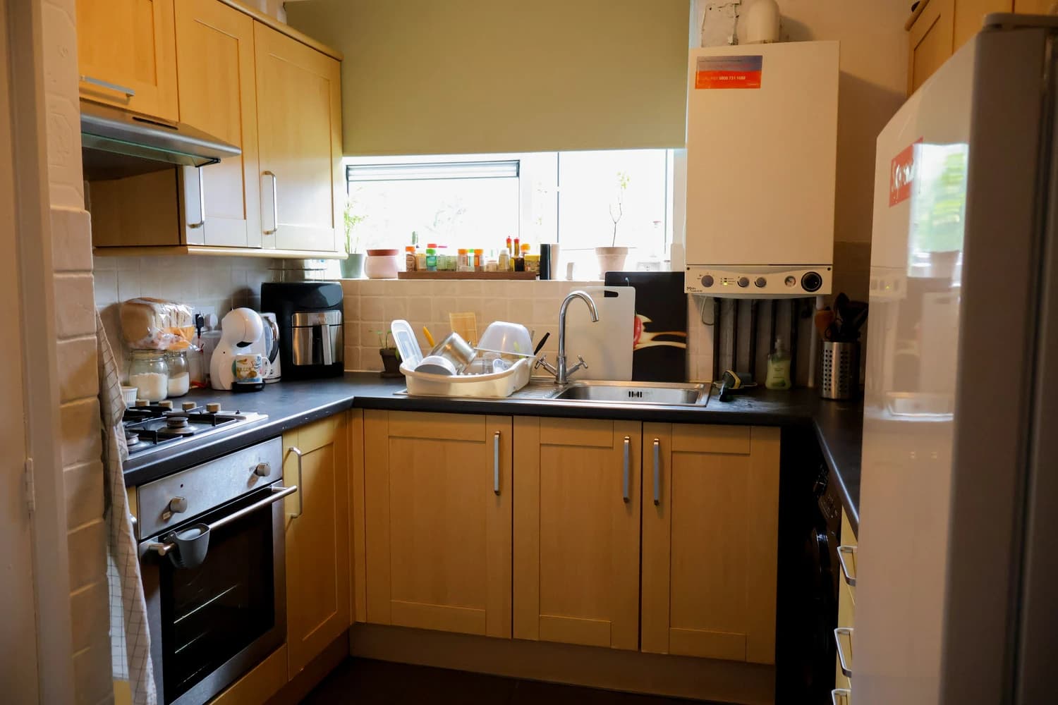 property photo 5 of 15