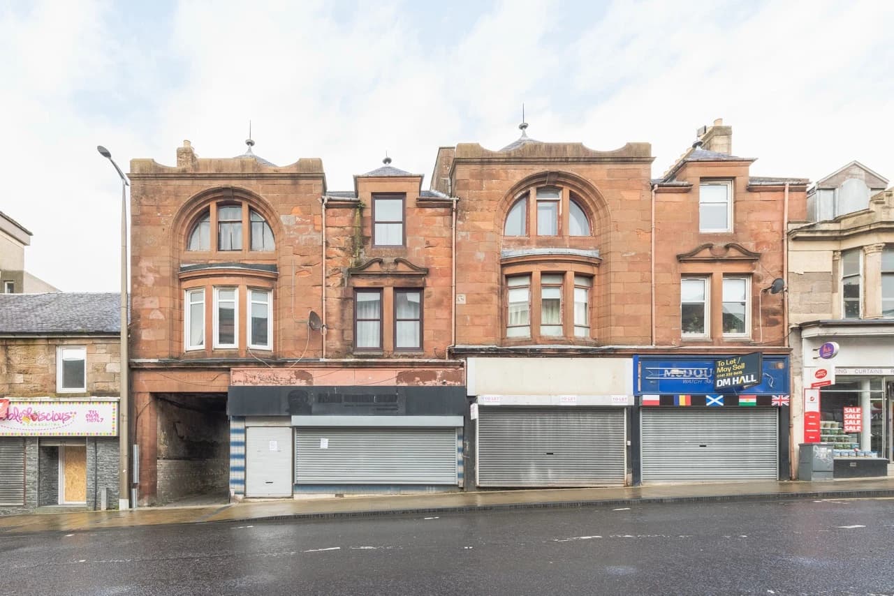 property photo 1 of 32