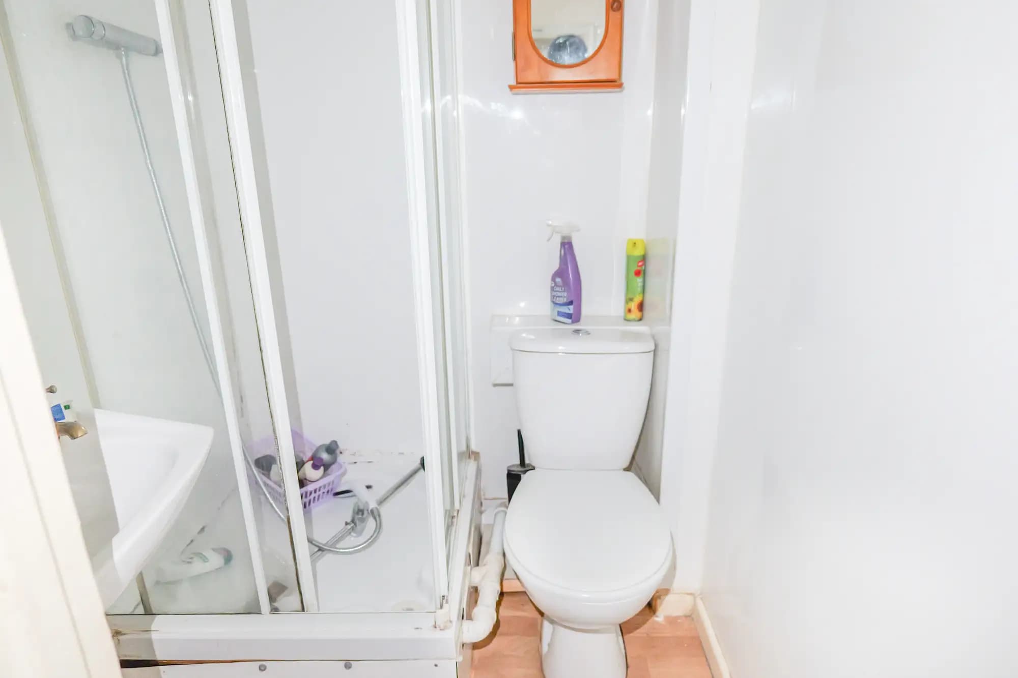 property photo 7 of 28