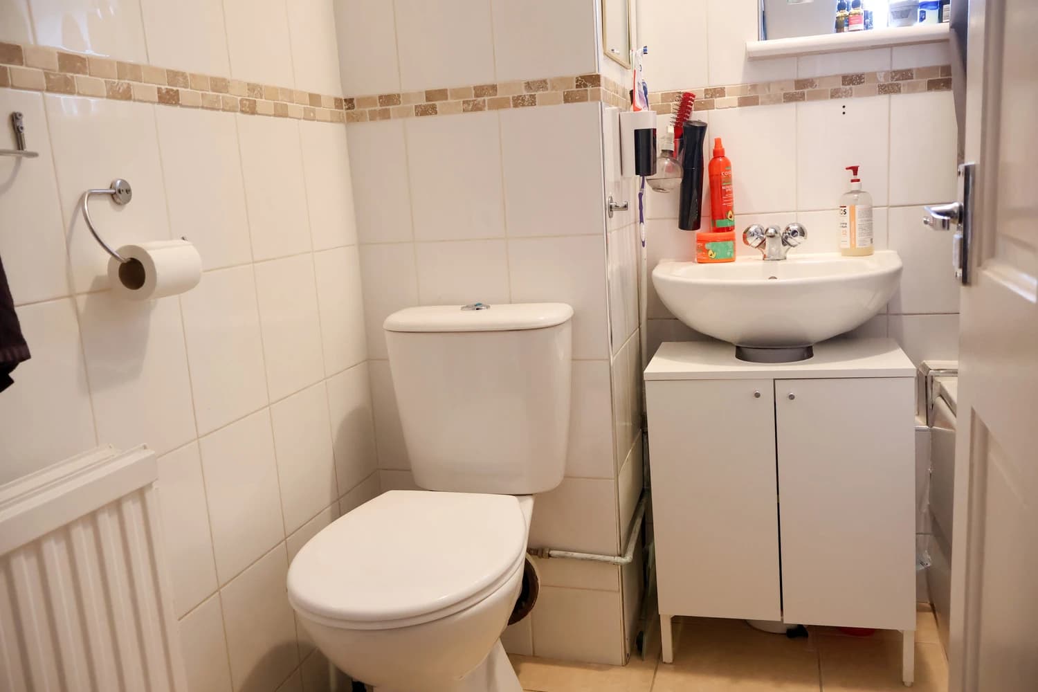 property photo 8 of 15