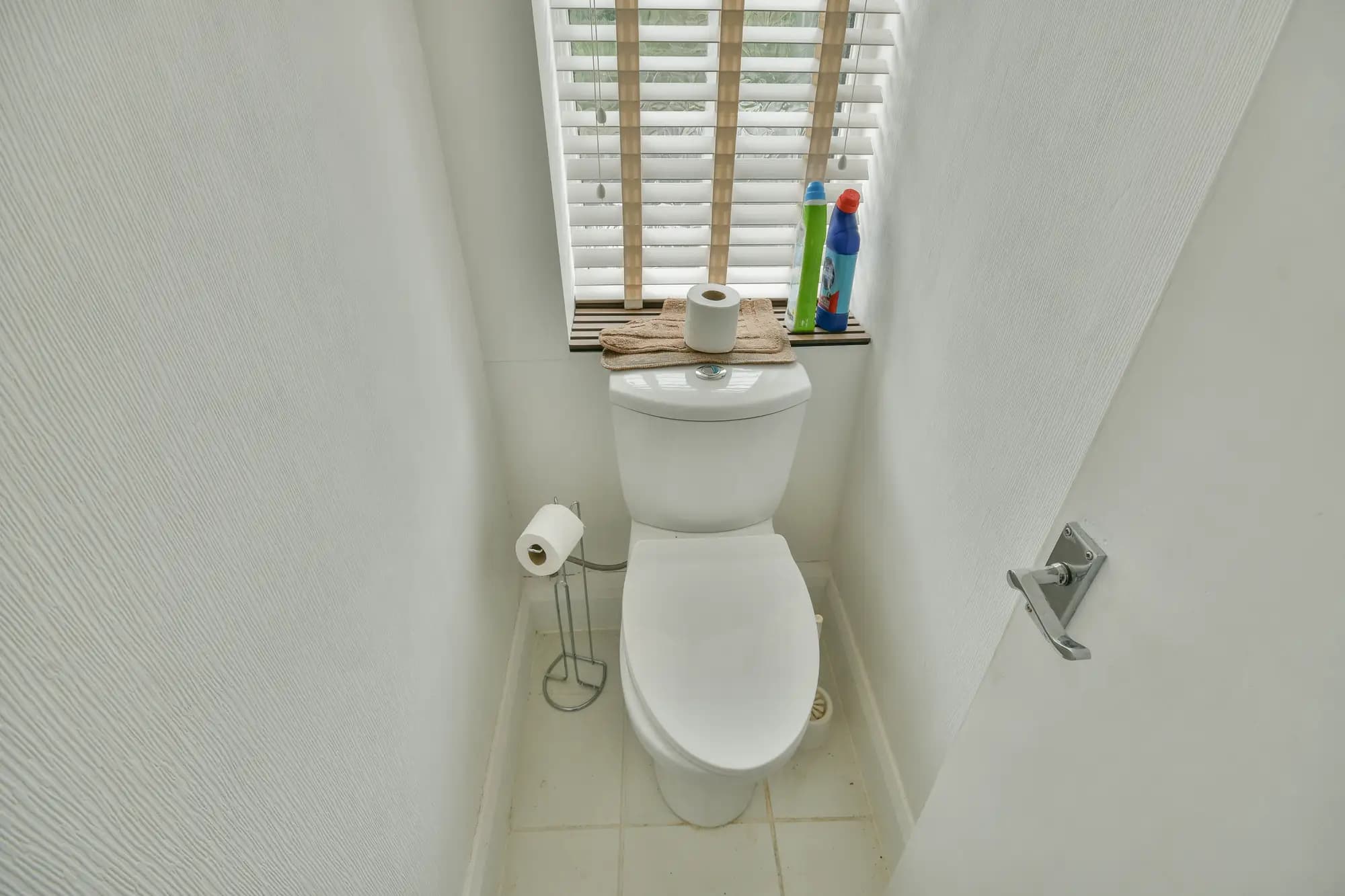 property photo 7 of 22