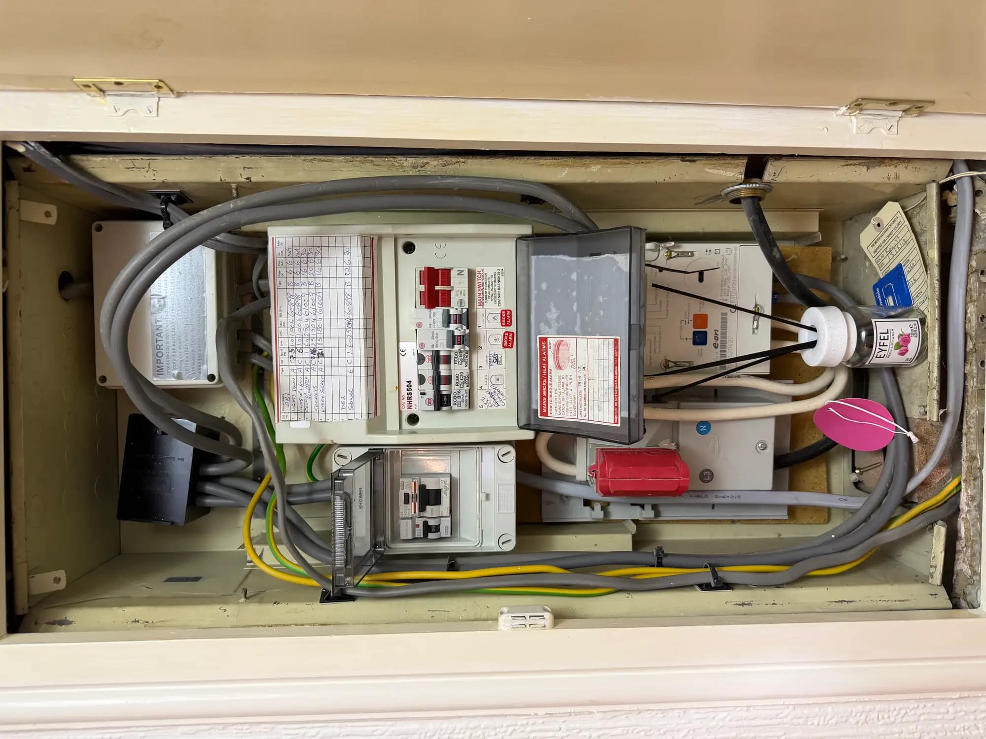 property photo 17 of 21