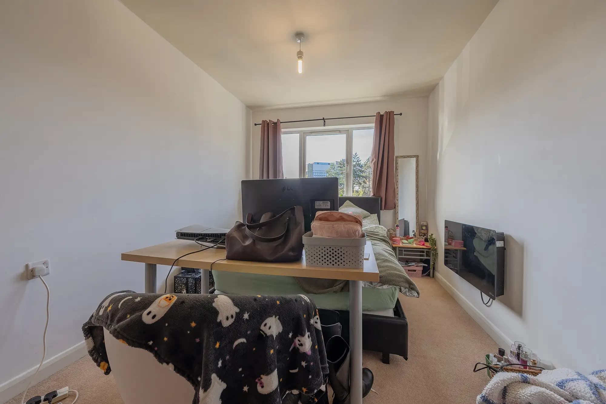 property photo 13 of 22