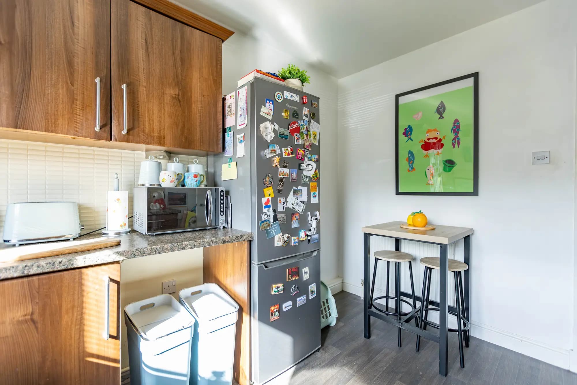 property photo 9 of 28